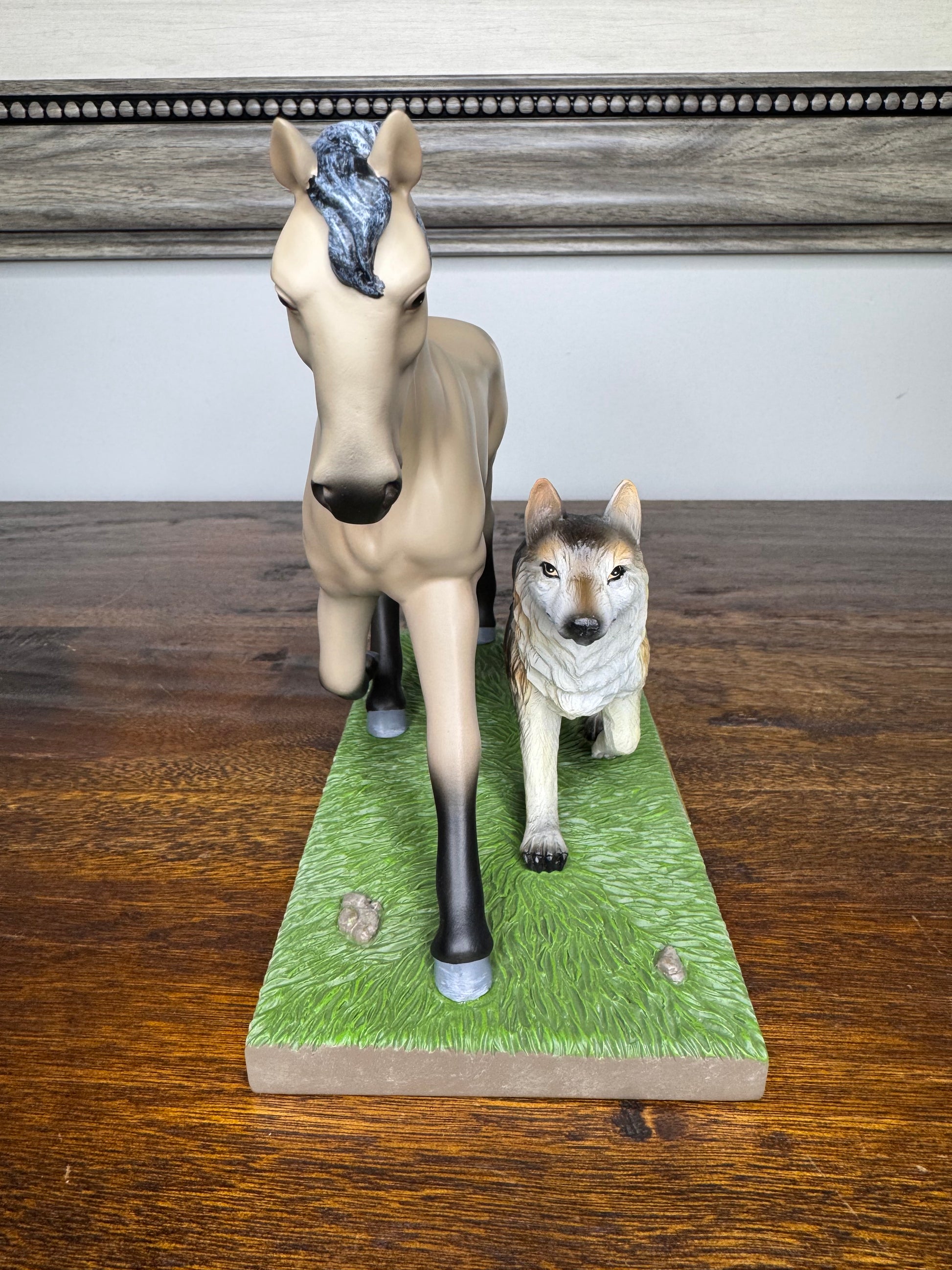 Trail of Painted Ponies Voices of the Wild, NIB 1E, Low Number