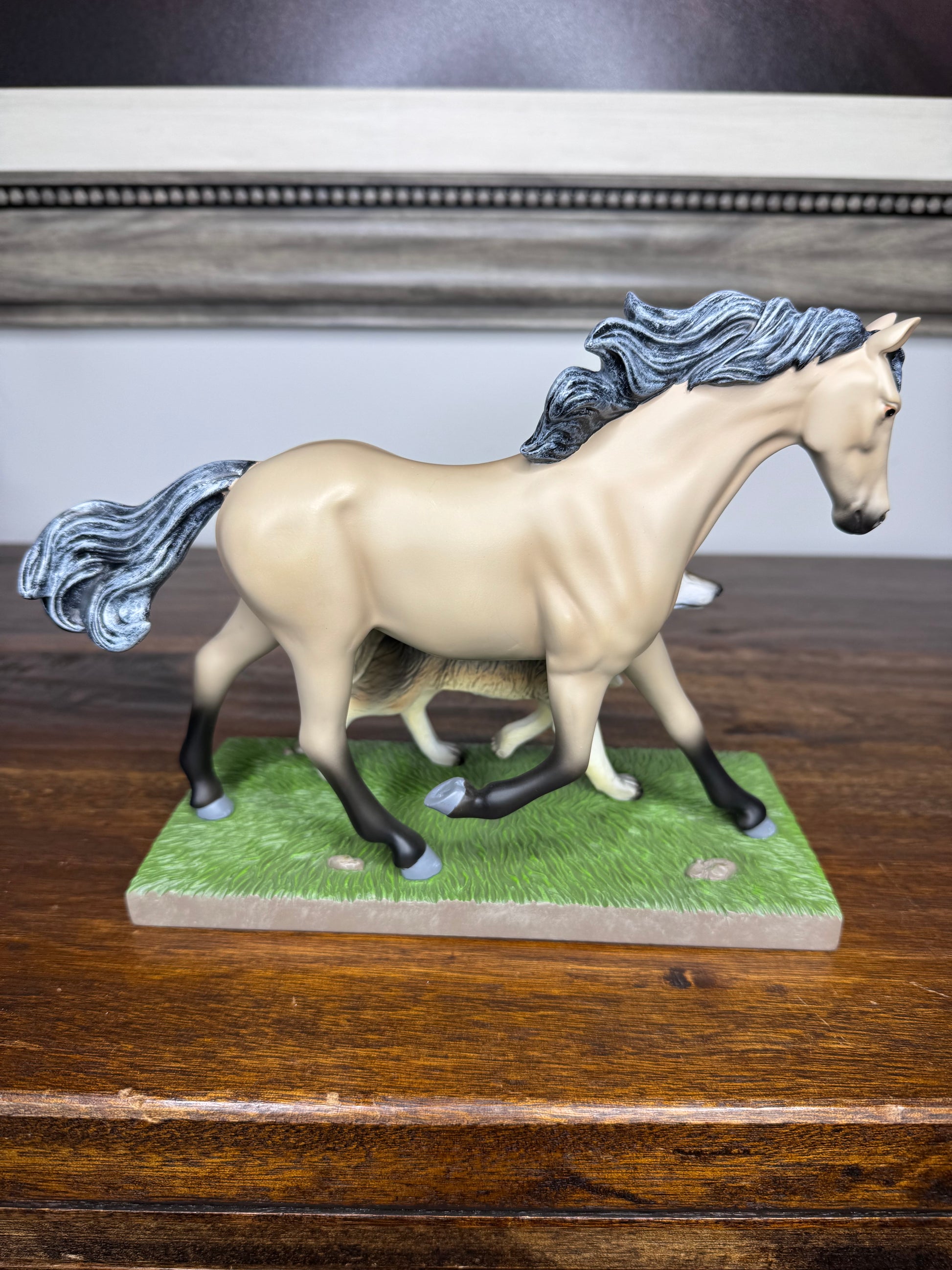 Trail of Painted Ponies Voices of the Wild, NIB 1E, Low Number