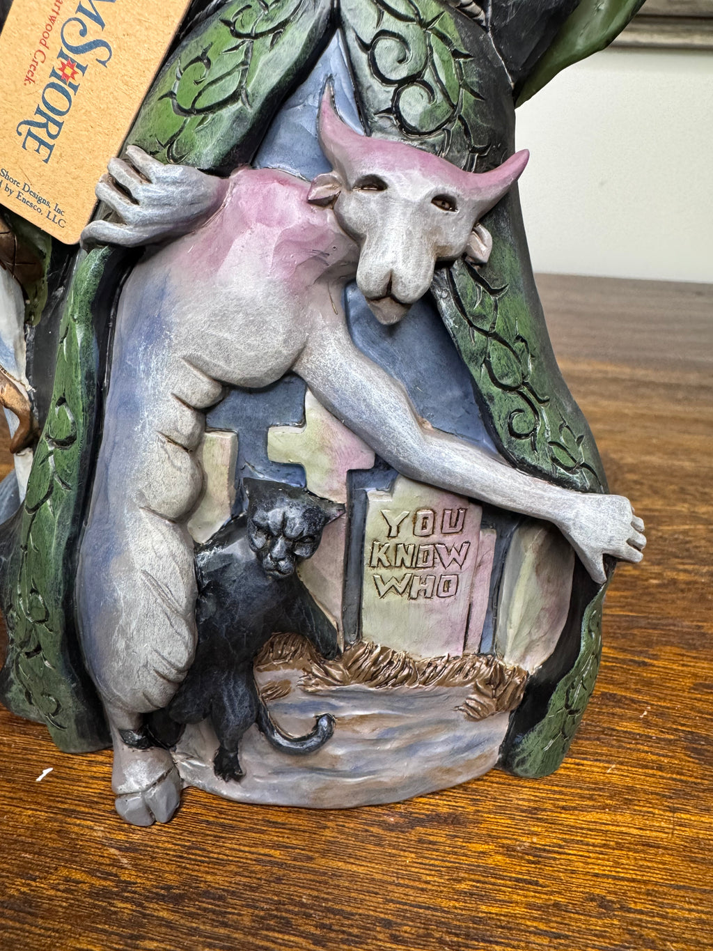 Jim Shore Heartwood Creek “Something Wicked” Evil Witch with Graveyard Figurine