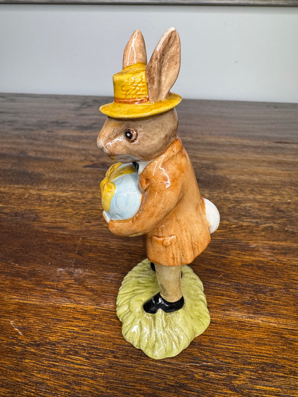 Vintage Royal Doulton Mr Bunnykins The Easter Parade Figurine