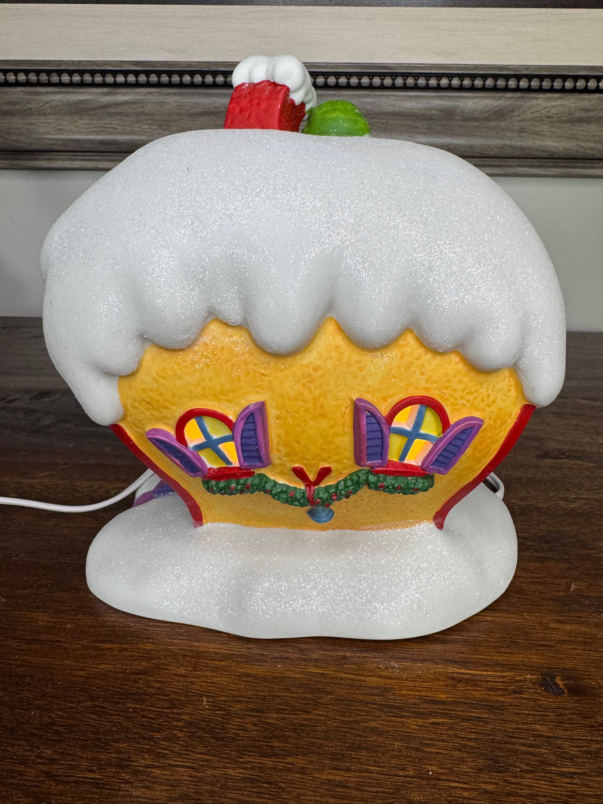 Dept 56 Grinch Village Cindy Lou Who’s House