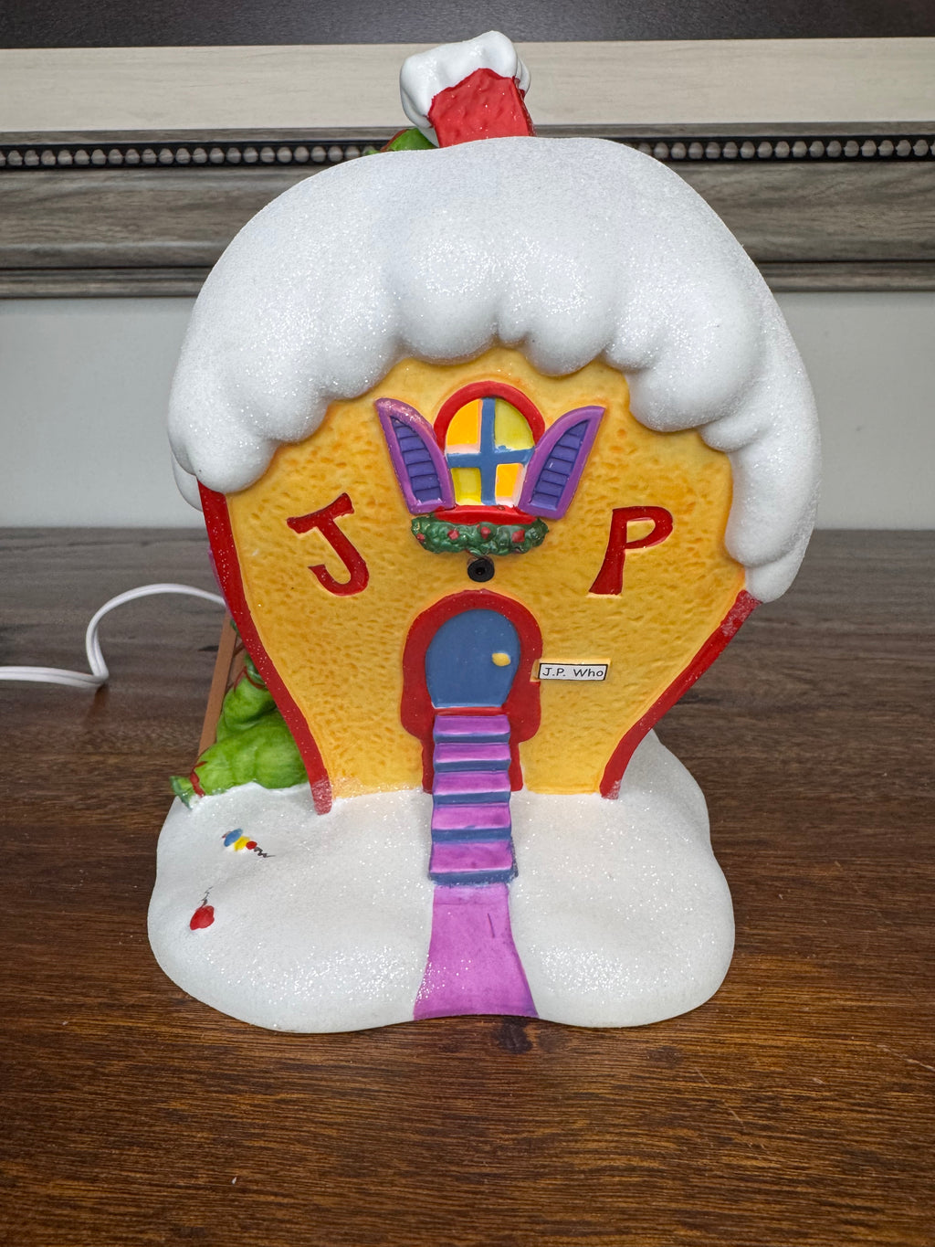 Dept 56 Grinch Village Cindy Lou Who’s House