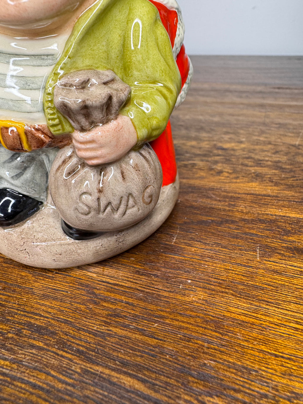 Royal Doulton Small The Judge and the Thief Toby Jug RARE