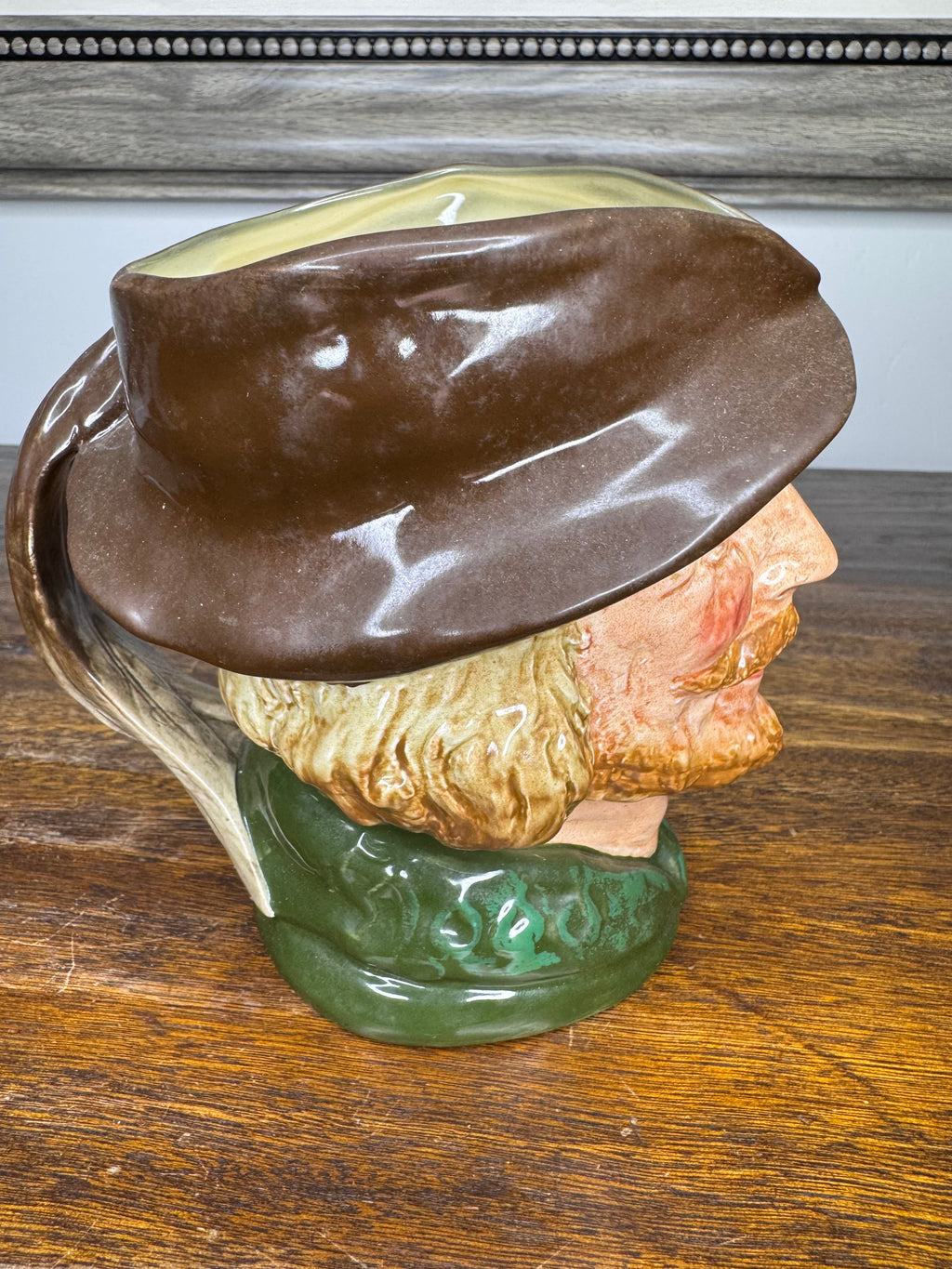 Royal Doulton Robin Hood Toby Jug Vintage 1946