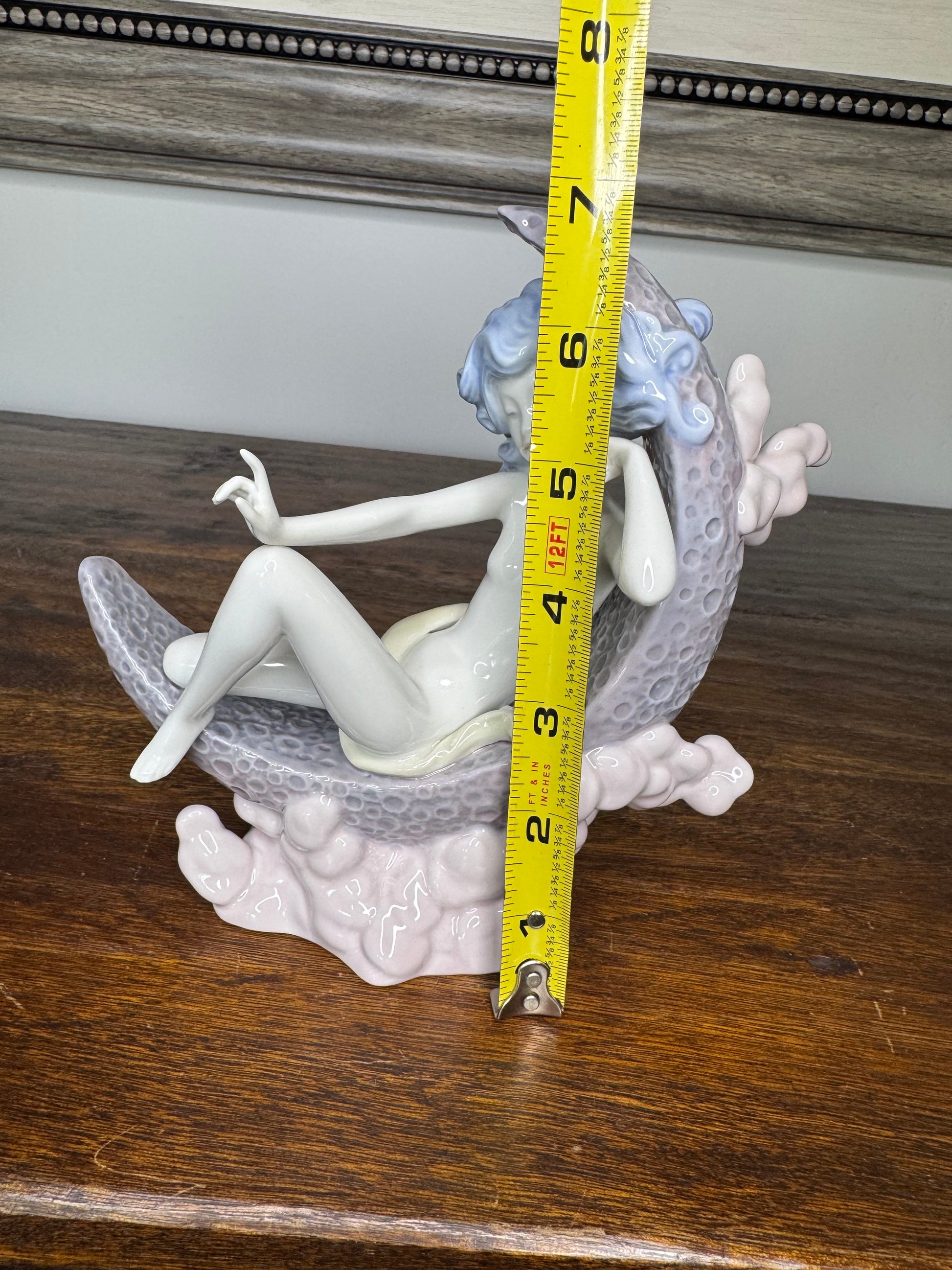 Stunning 1983 Lladro Moon Glow Figurine