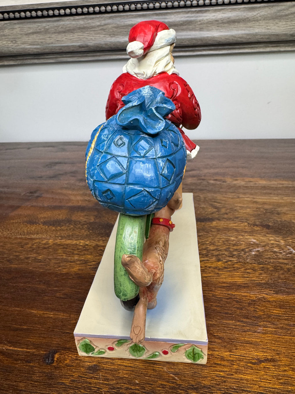 Jim Shore Heartwood Creek “Santa’s On His Way”