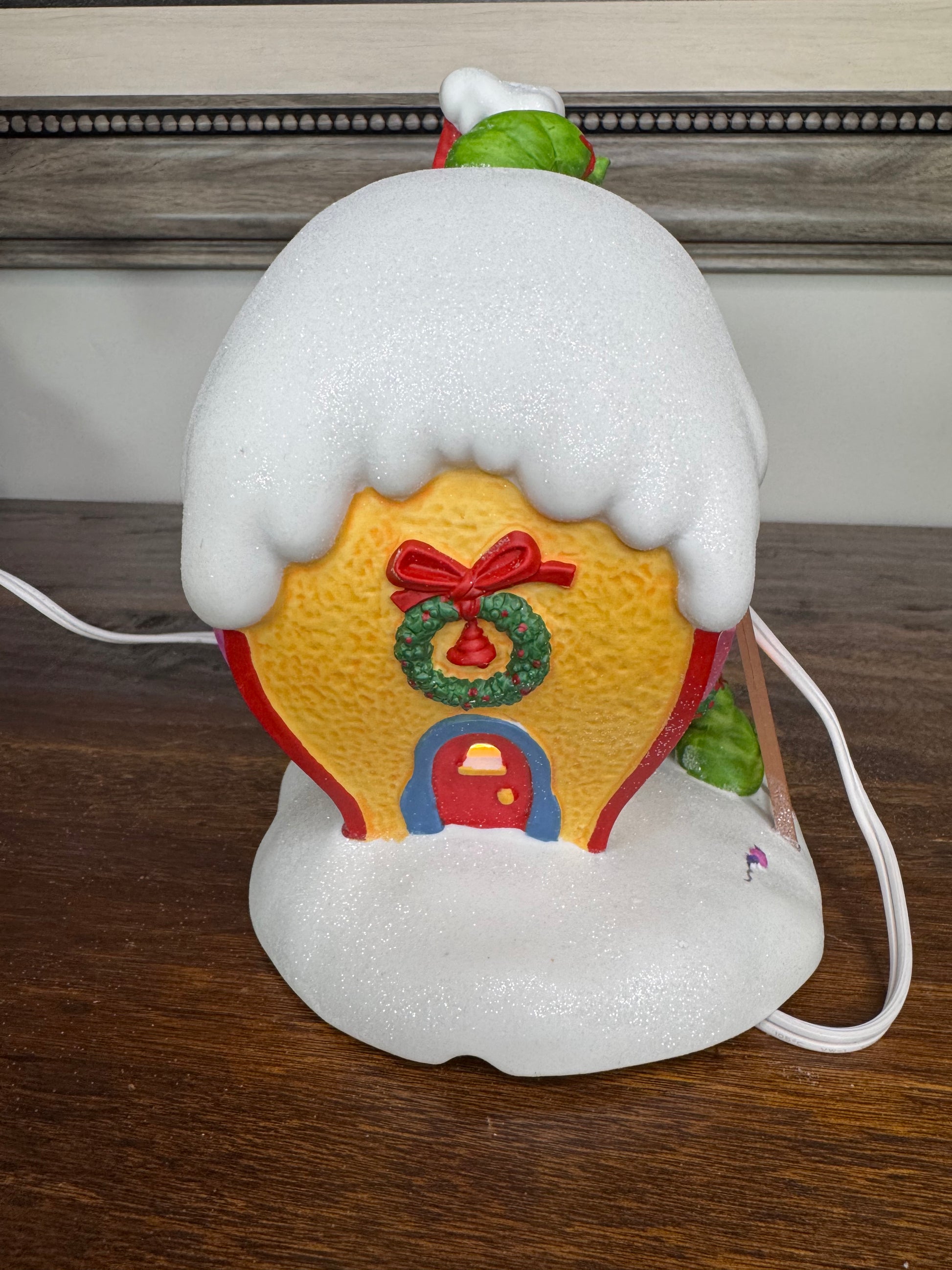 Dept 56 Grinch Village Cindy Lou Who’s House