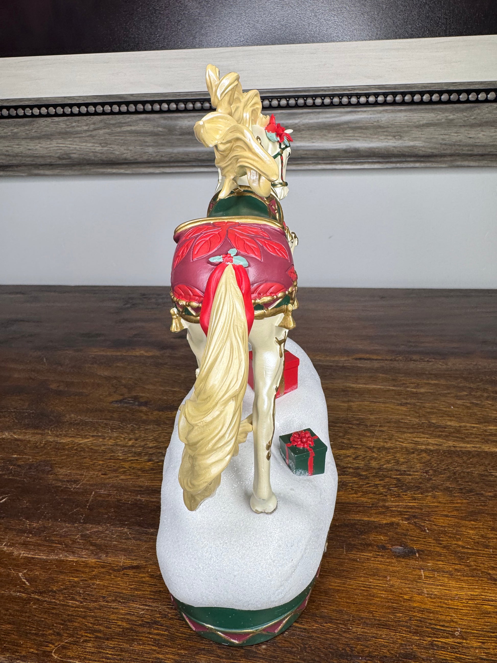 NIB Trail of Painted Ponies Yuletide Majesty