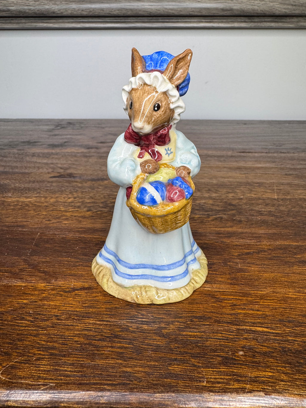 Royal Doulton Mrs Bunnykins At the Easter Parade Figurine