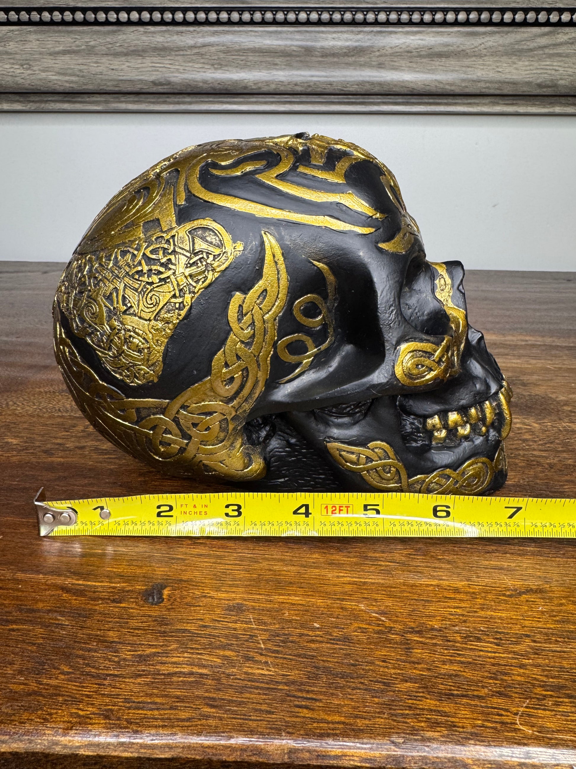 Cold Cast Resin Celtic Skull NIB