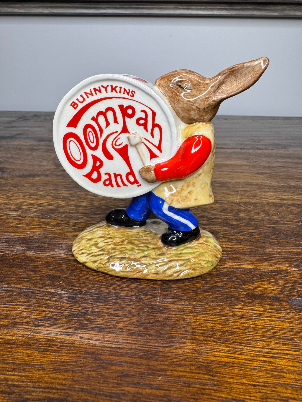 1984 Royal Doulton Drummer Bunnykins Oompah Band Figurine