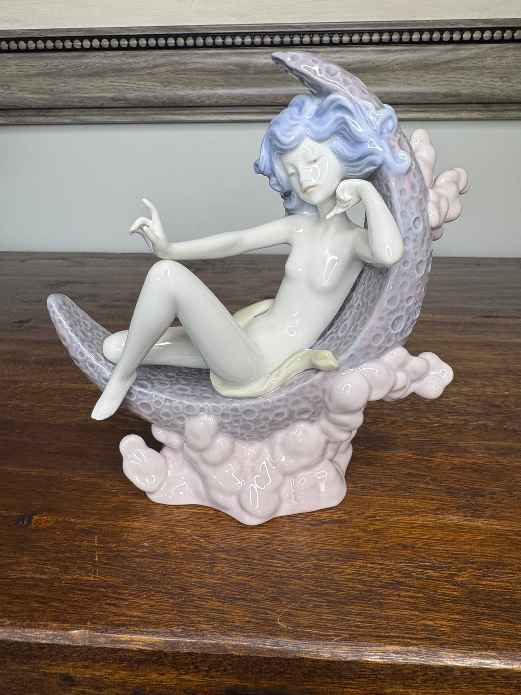 Stunning 1983 Lladro Moon Glow Figurine