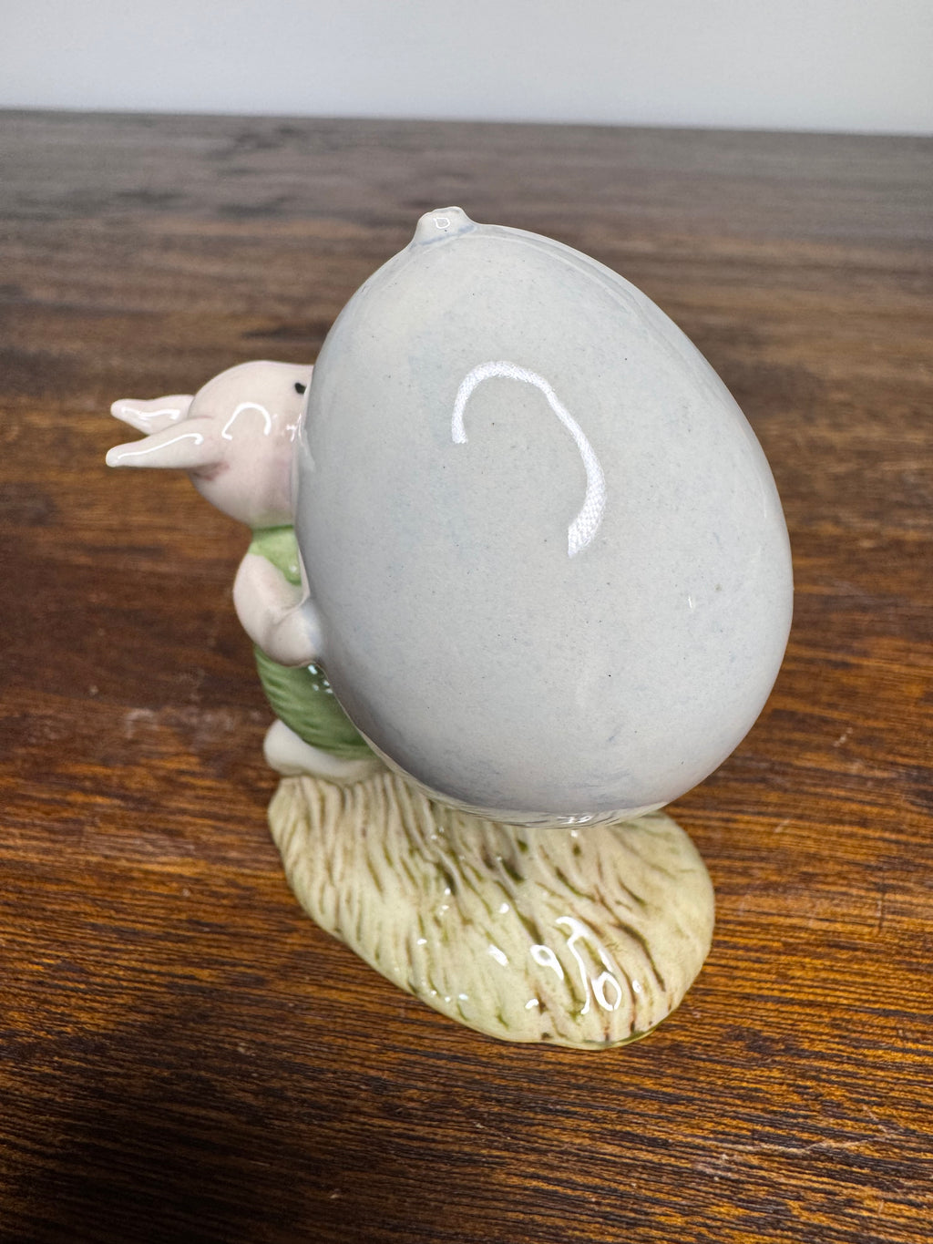 Vintage Royal Doulton Winnie the Pooh Collection “Piglet and the Ballon”