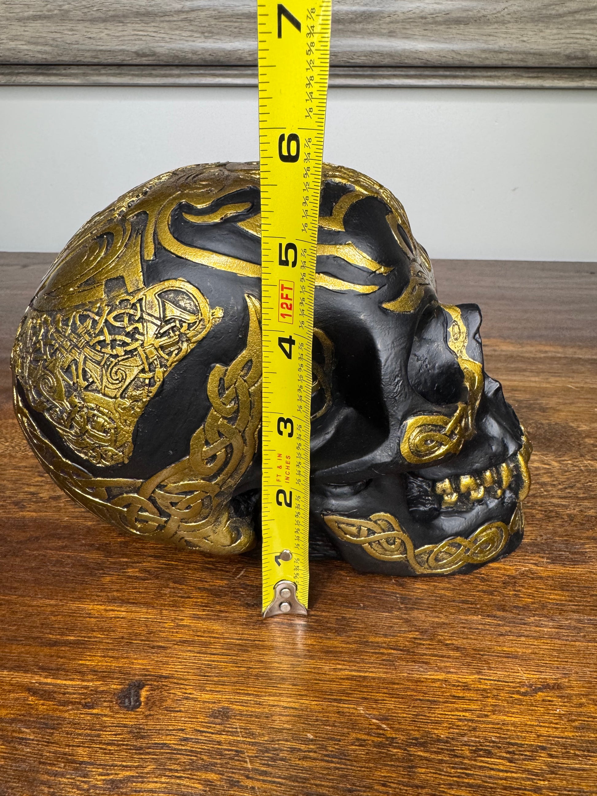 Cold Cast Resin Celtic Skull NIB
