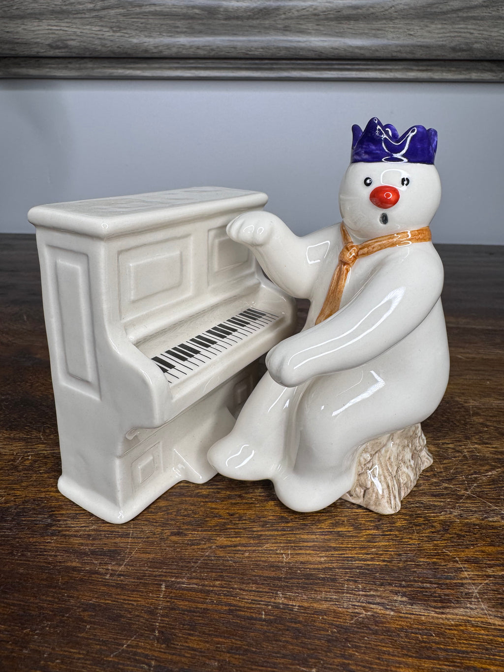 Royal Doulton Snowman Pianist w Piano Mint Condition