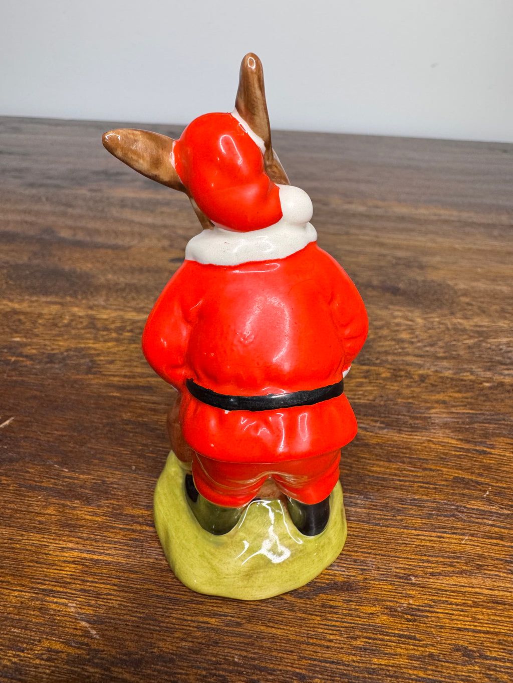 Vintage Royal Doulton Santa Bunnykins Happy Christmas Figurine