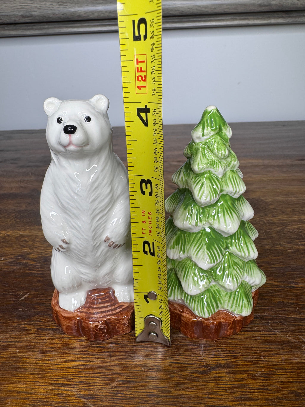 New w/ Box Polar Bear and Pine Tree Salt and Pepper Shaker Set