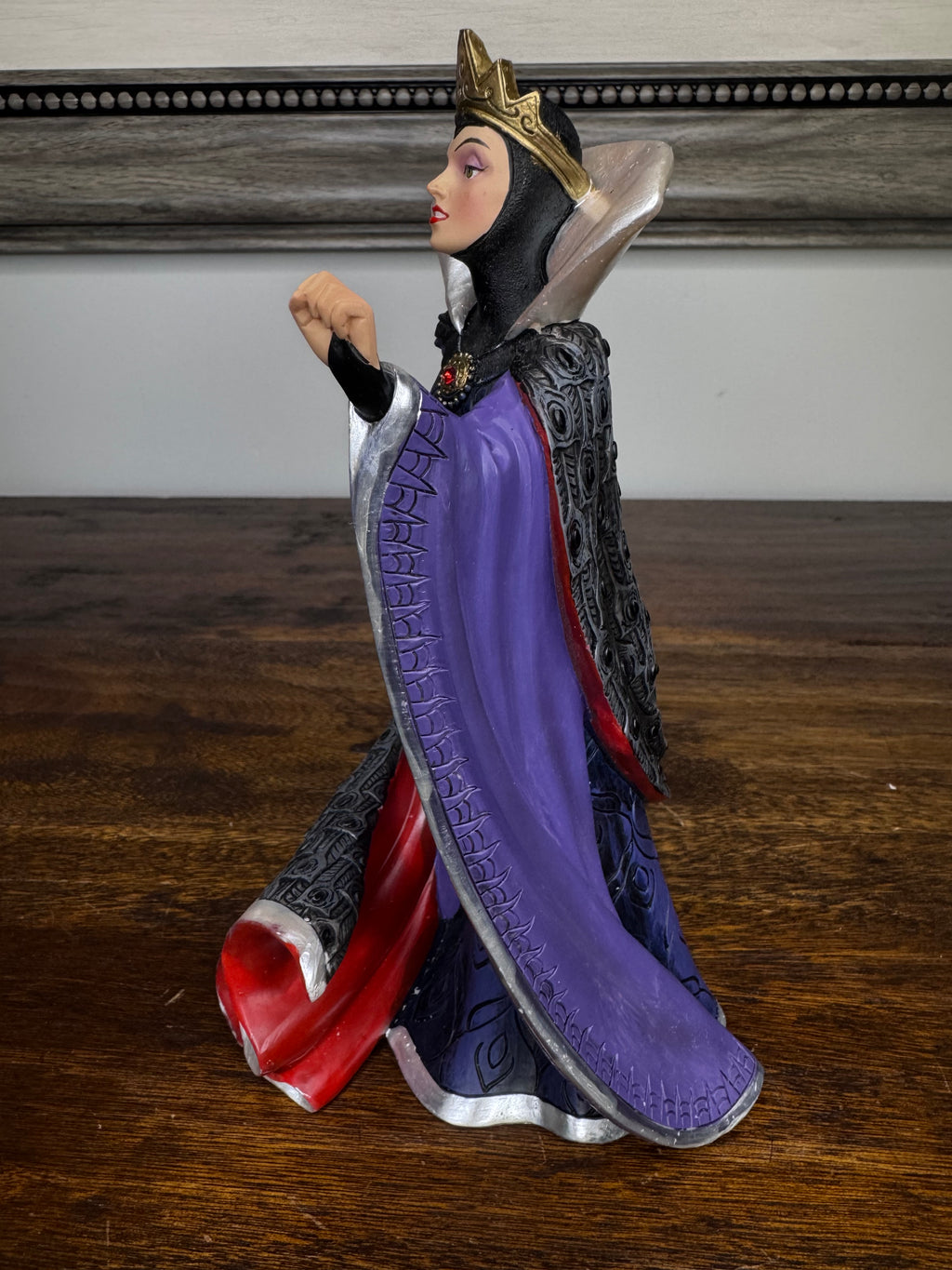 Enesco Disney Showcase Evil Queen Couture de Force w/ Box