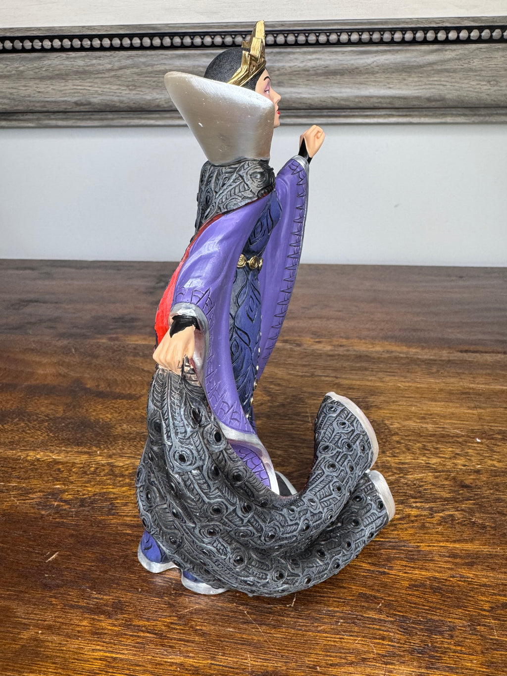 Enesco Disney Showcase Evil Queen Couture de Force w/ Box