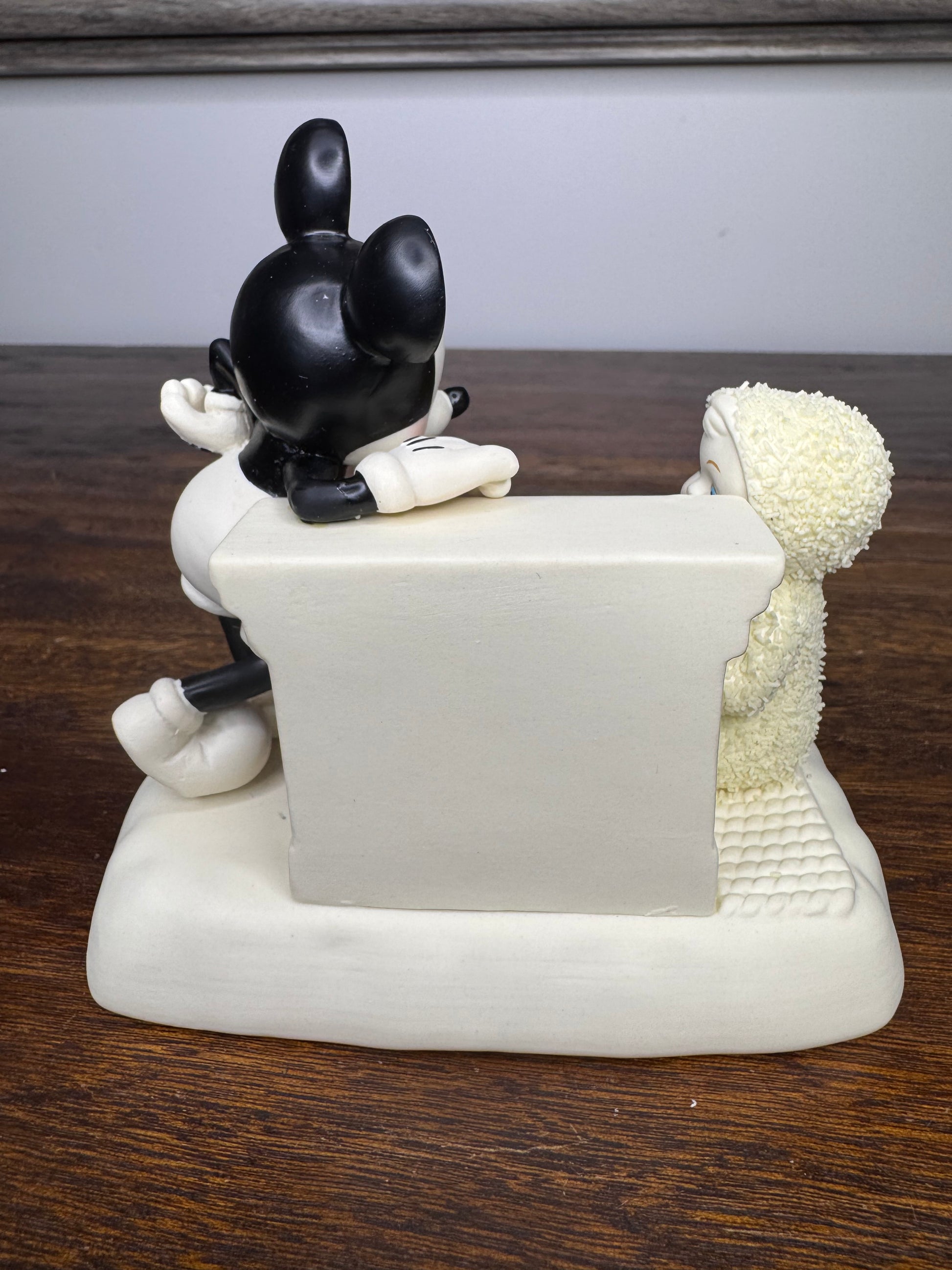 Dept 56 Snowbabies At The Mantle With Mickey Figurine w/ Box