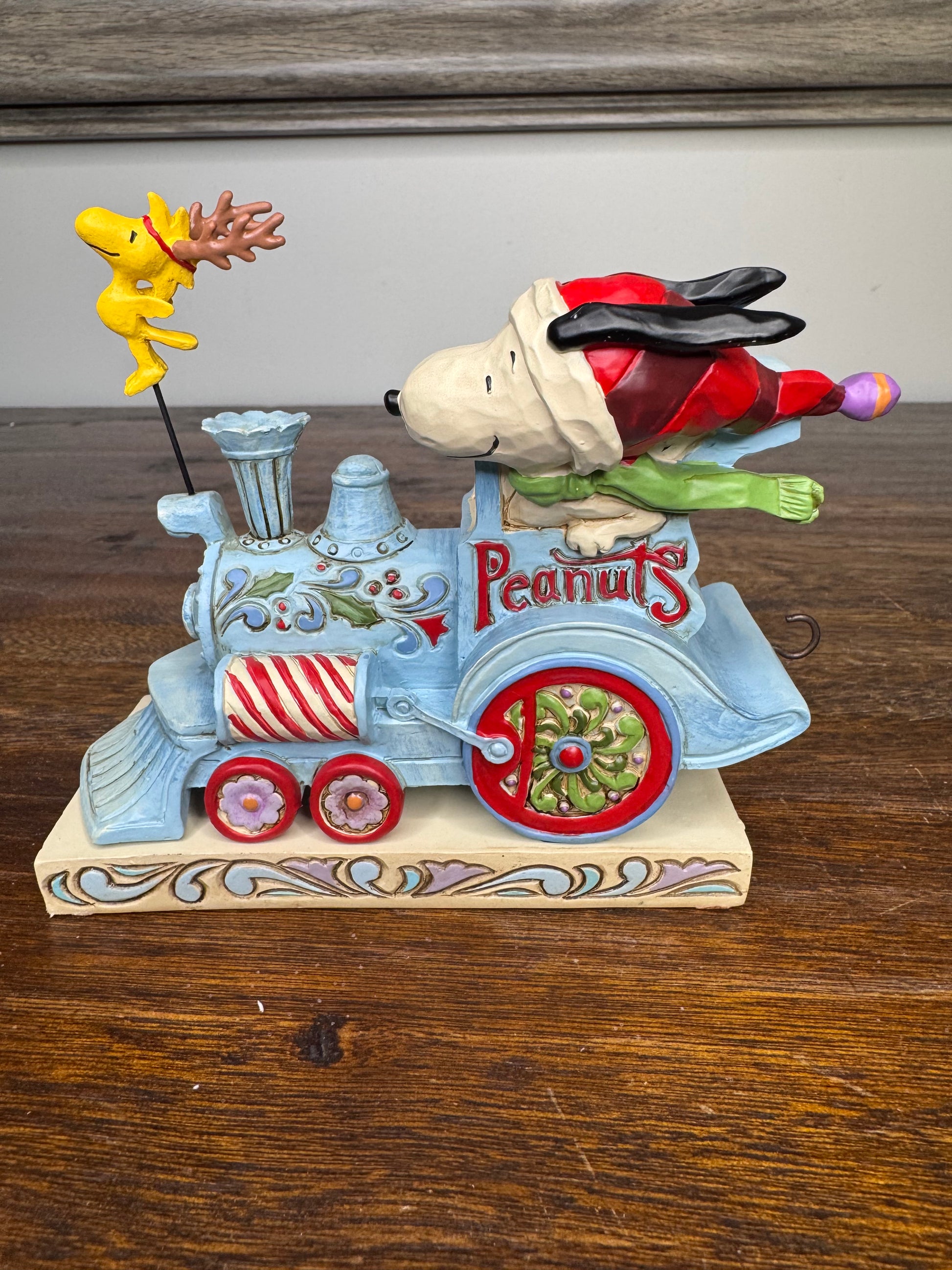 Enesco Jim Shore Peanuts Snoopy The Train Conductor Figurine w/ Box. Mint