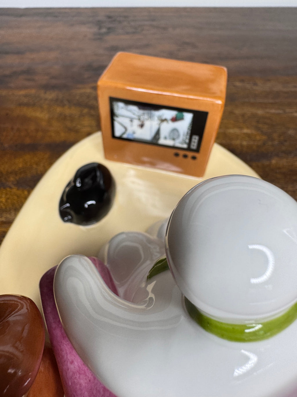 Coalport The Snowman "A Cold Night In" Figurine in Original Box RARE