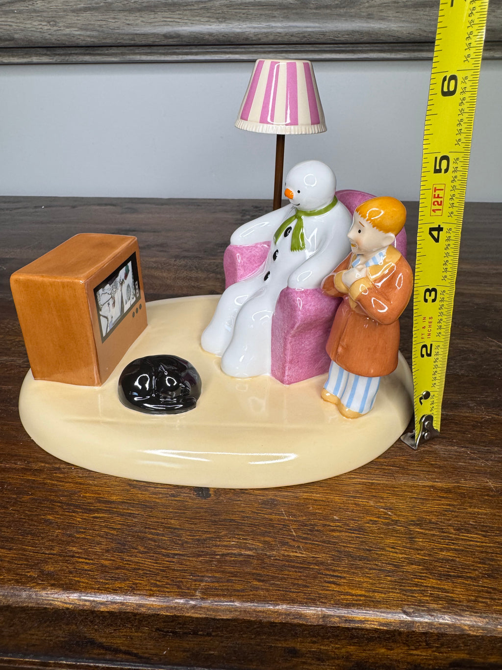 Coalport The Snowman "A Cold Night In" Figurine in Original Box RARE