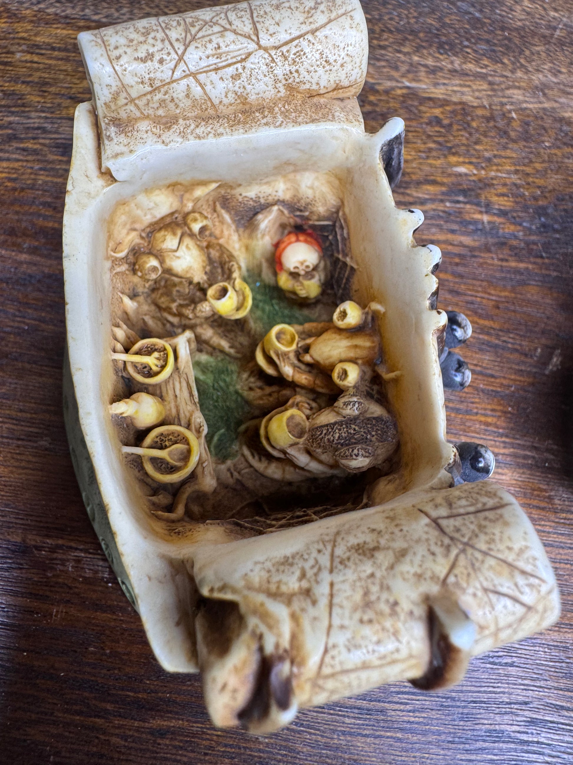 Harmony Garden "Miss Spider In Love" Treasure Box Collectible w/ Original Box