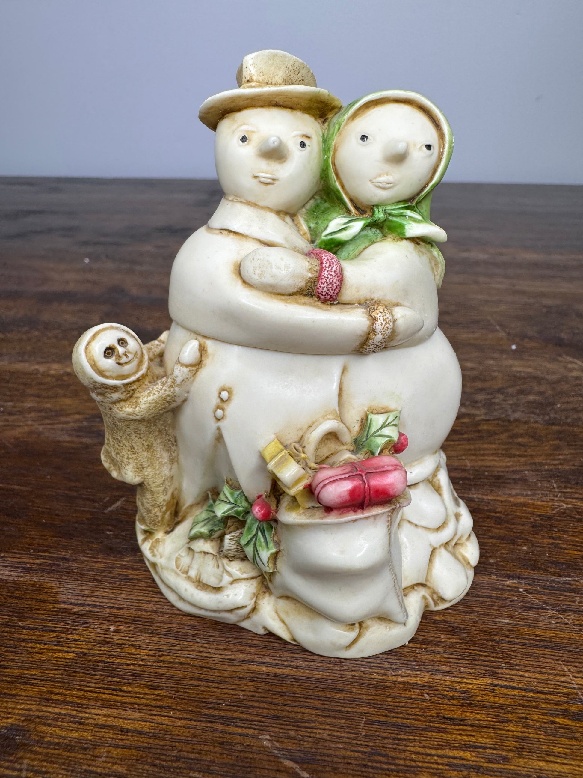 Vintage Harmony Kingdom "Snowdonia Fields" Treasure Box Figurine w/ Original Box