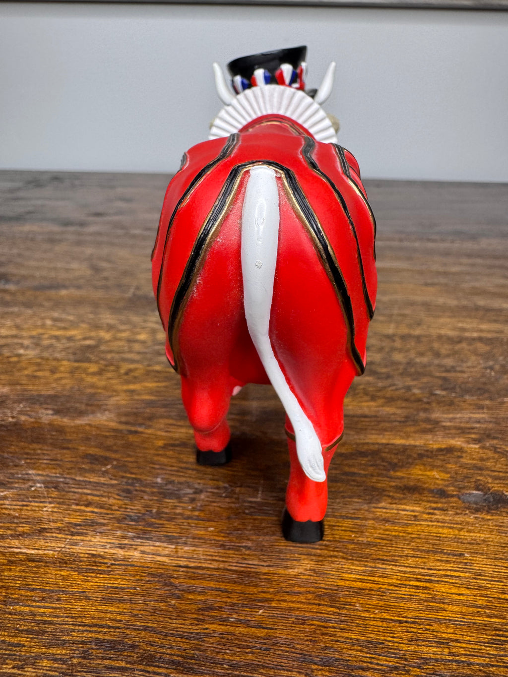 Cow Parade "Beef Eater-It Ain't Natural" Figurine w/ Box