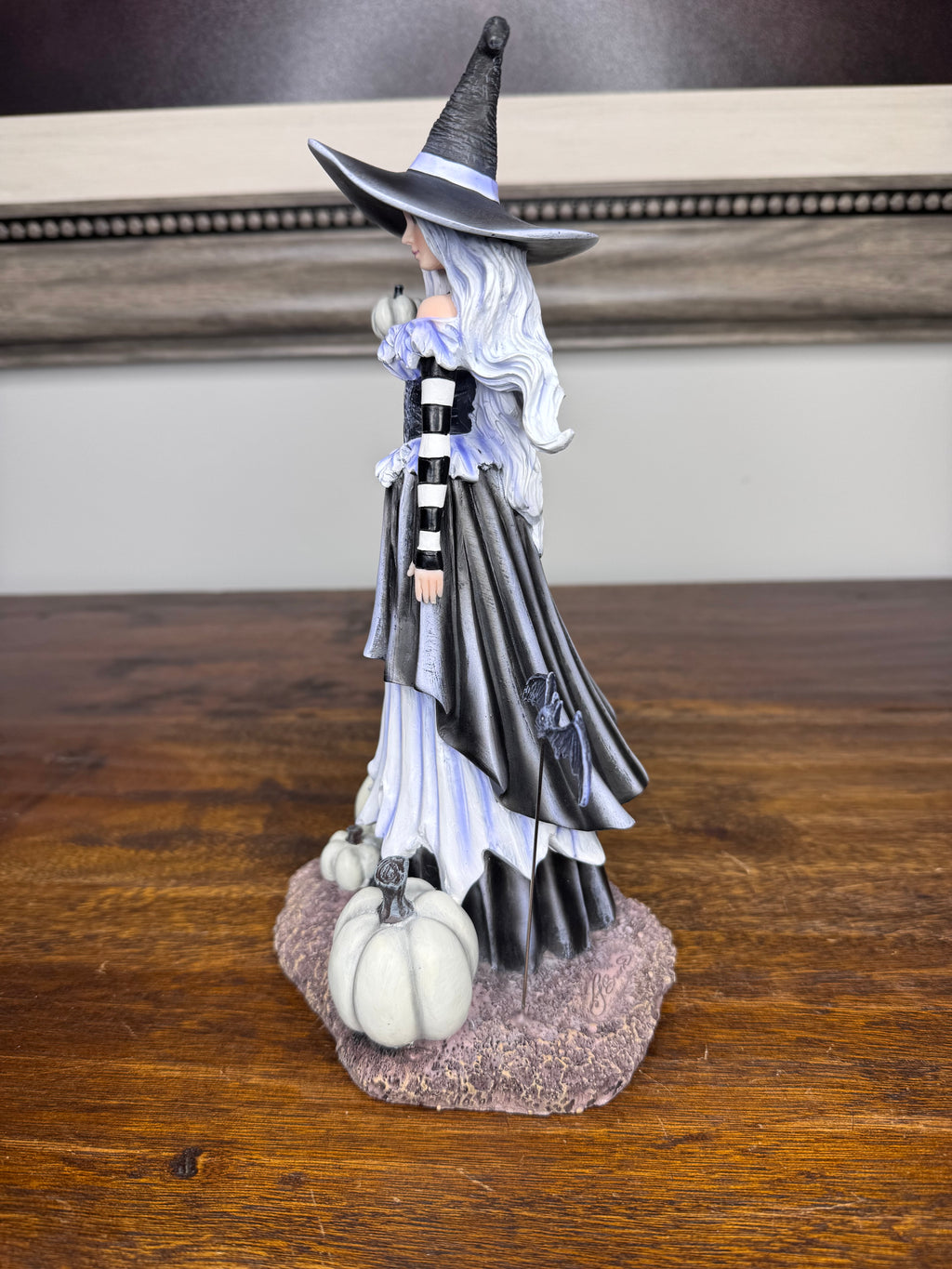 NIB Amy Brown Ghost Pumpkin Witch Figurine