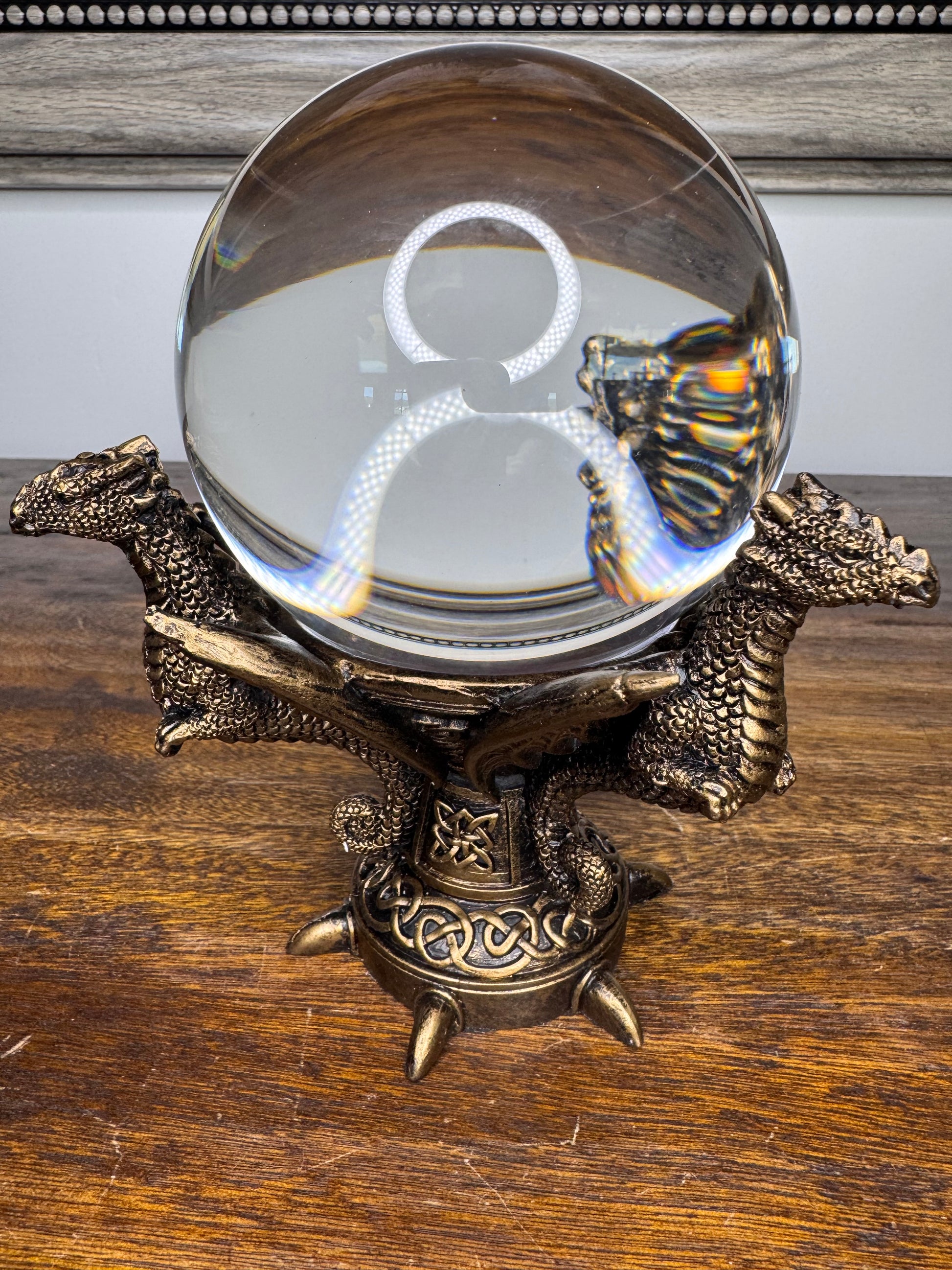 NIB Dragon Gazing Ball