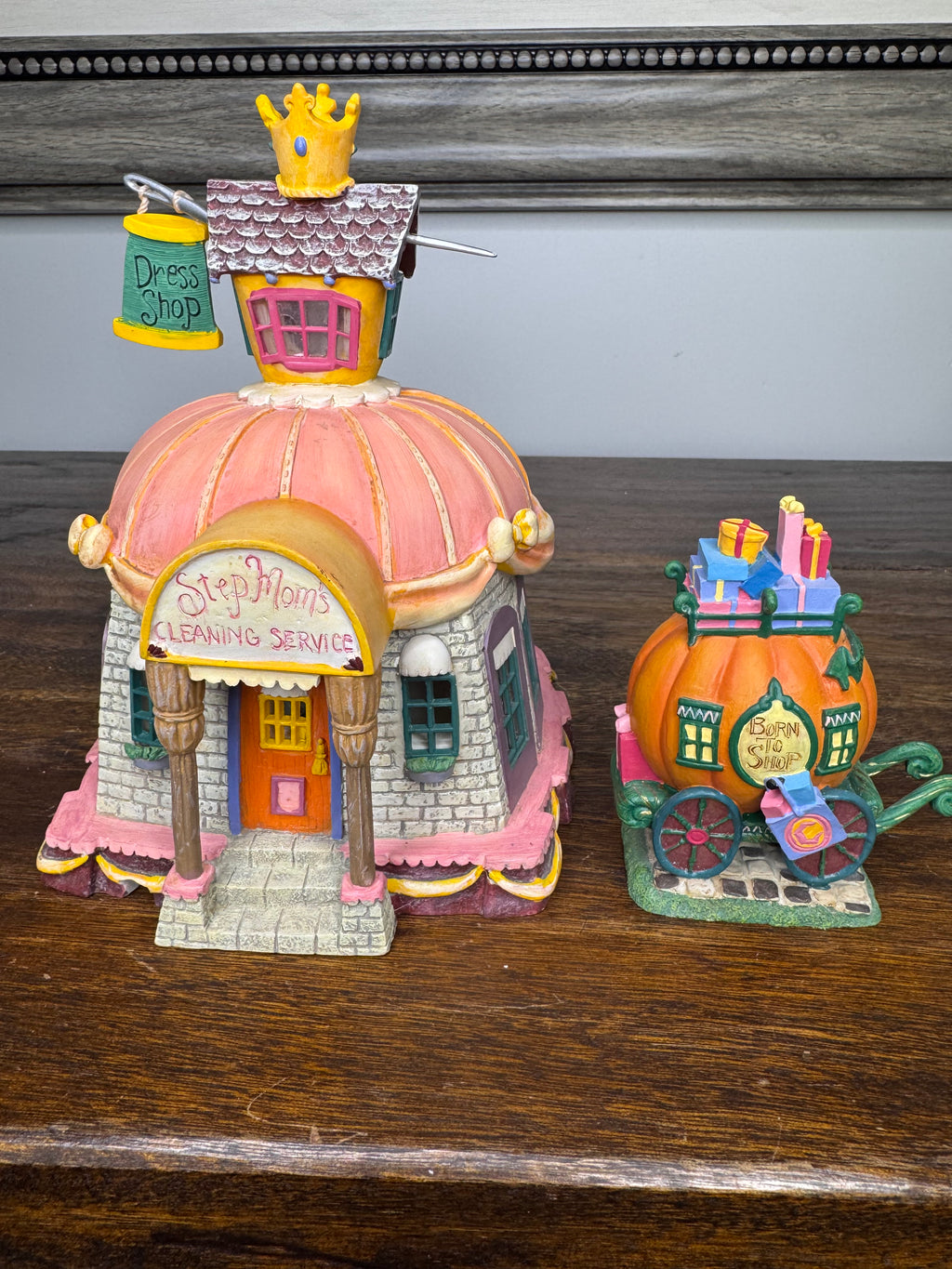 Dept 56 Cinderella's Dress Shop Storybook Village Collection w/ OriginalBox