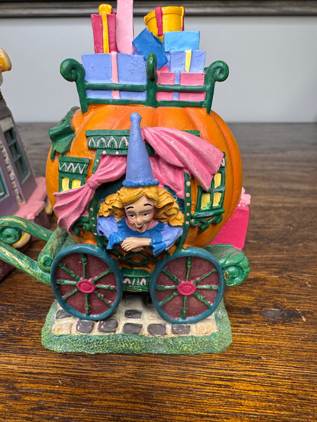 Dept 56 Cinderella's Dress Shop Storybook Village Collection w/ OriginalBox