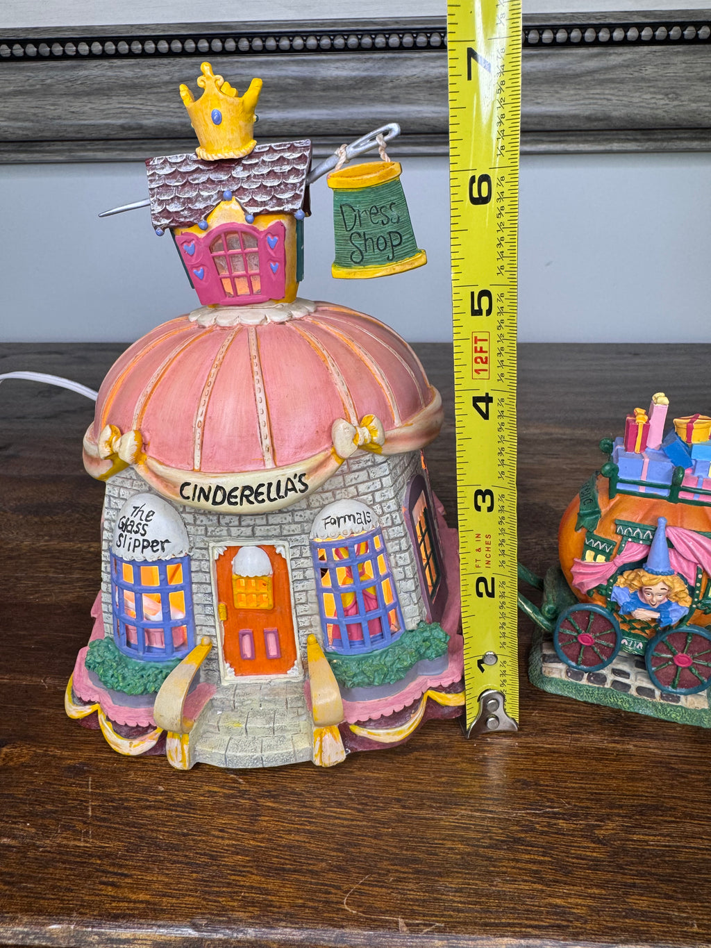 Dept 56 Cinderella's Dress Shop Storybook Village Collection w/ OriginalBox
