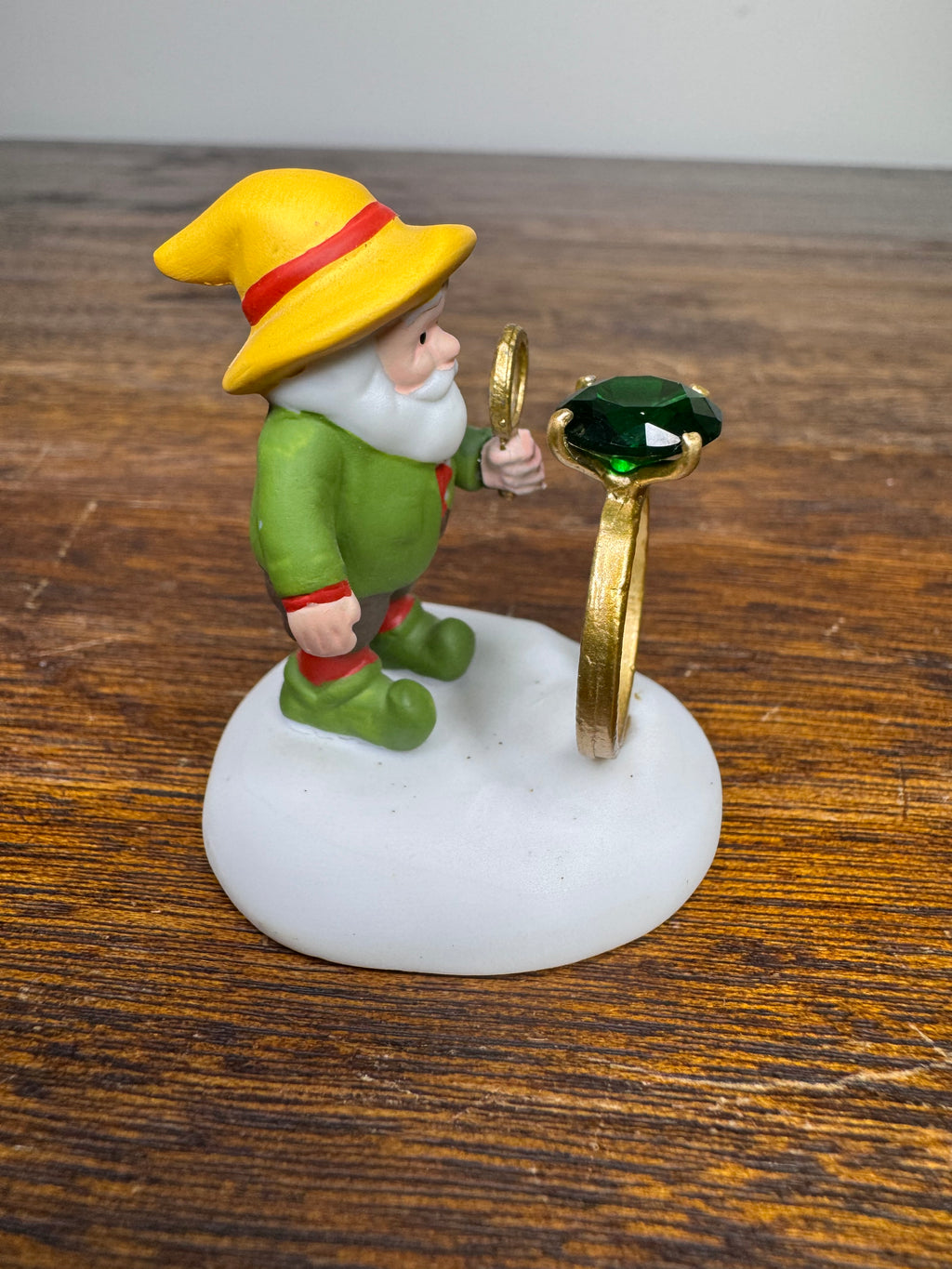 New Dept 56 North Pole Village Accessory "The Yule Jeweler"