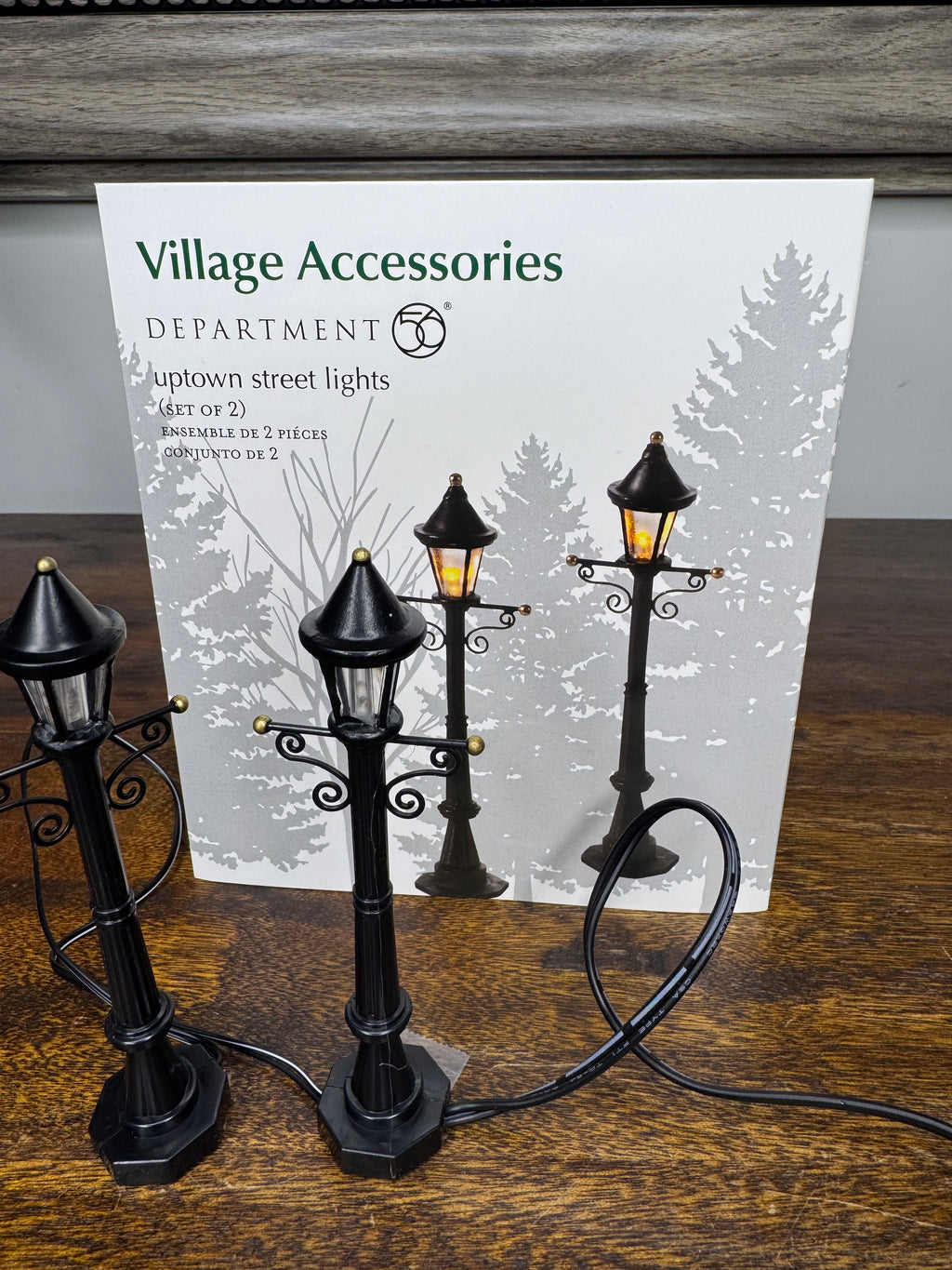 New Dept 56 Village Cross Accessory Street Lights Set