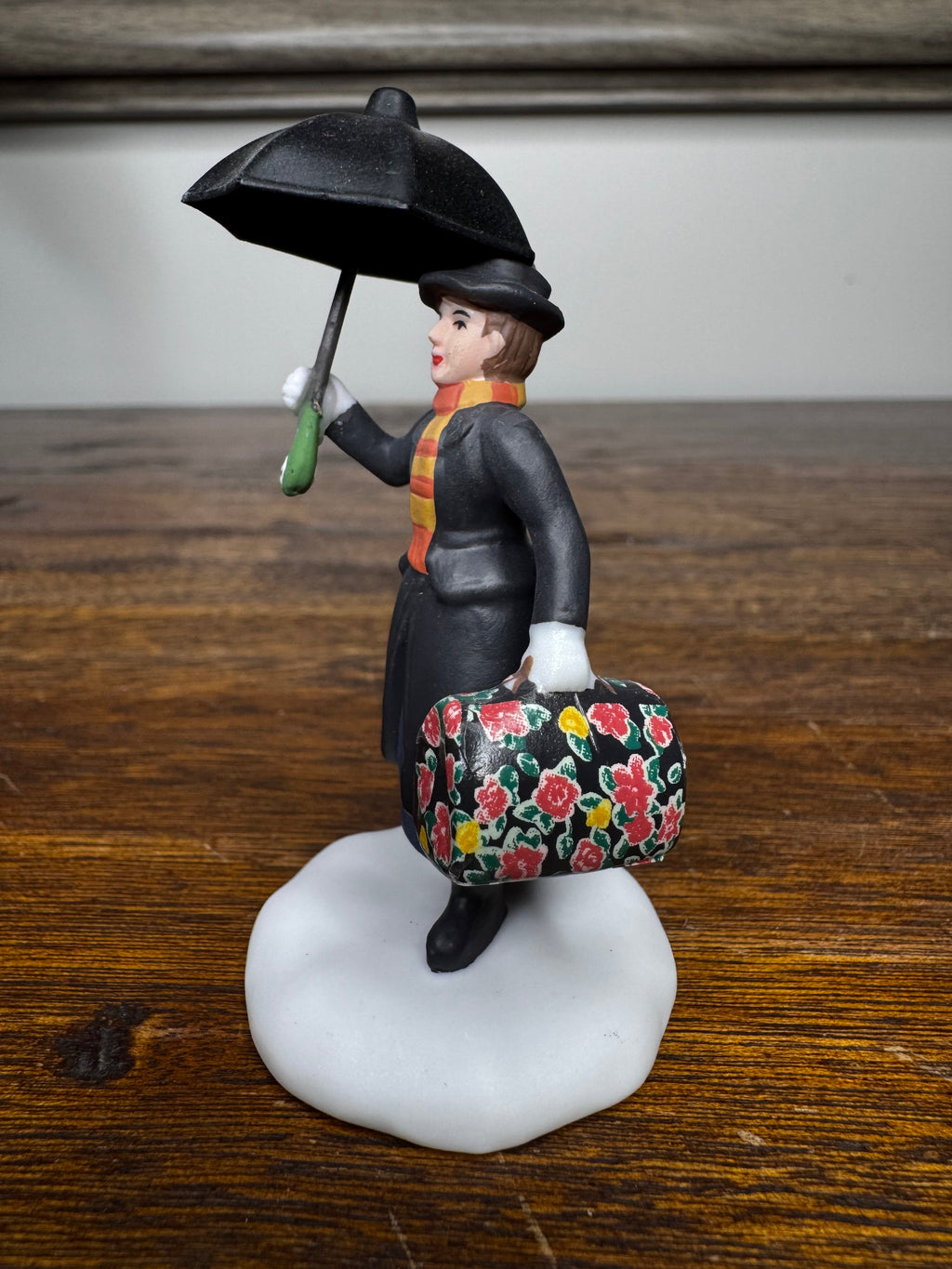 New Dept 56 Mary Poppins Arrives Village Accessory