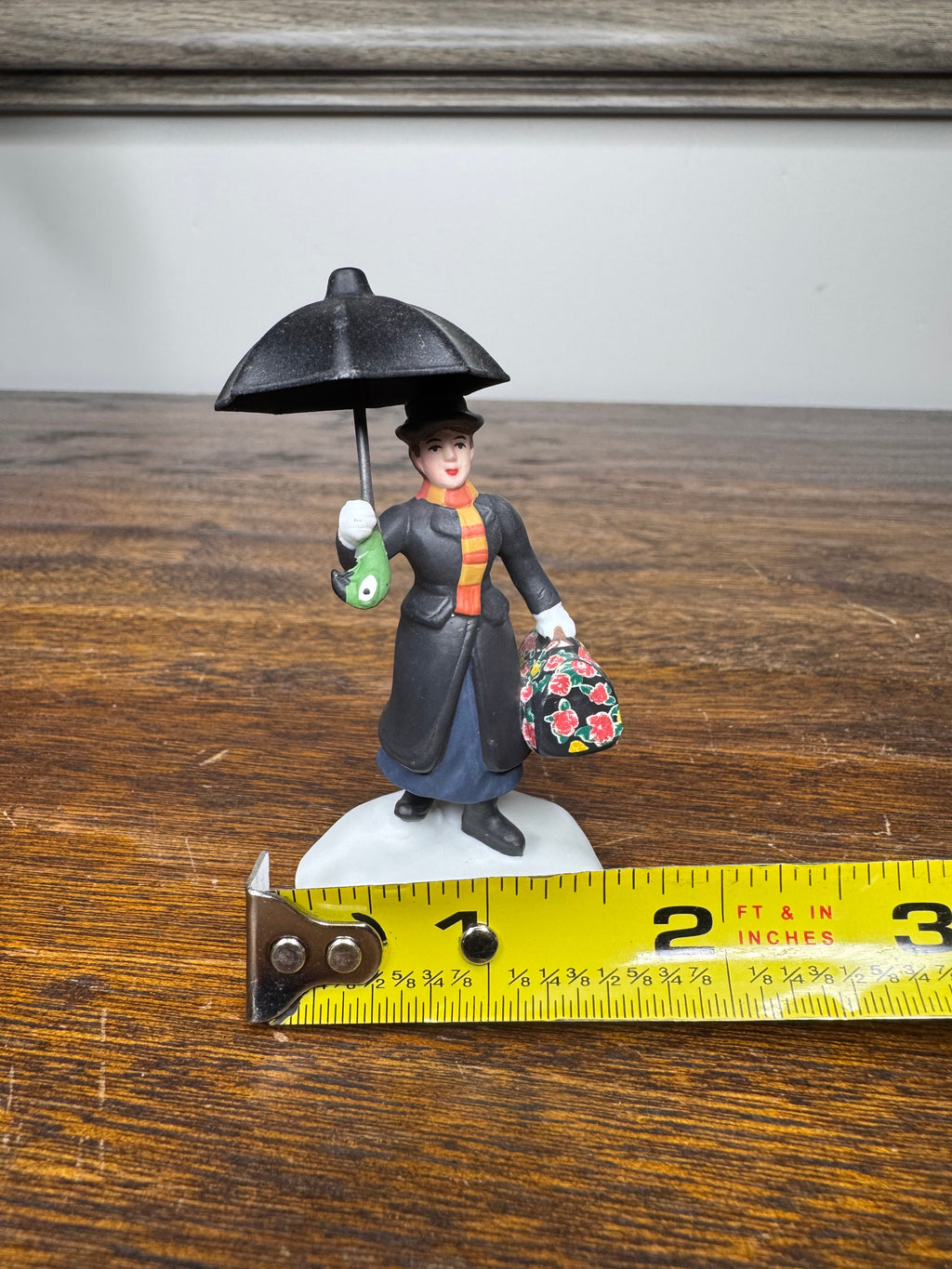 New Dept 56 Mary Poppins Arrives Village Accessory