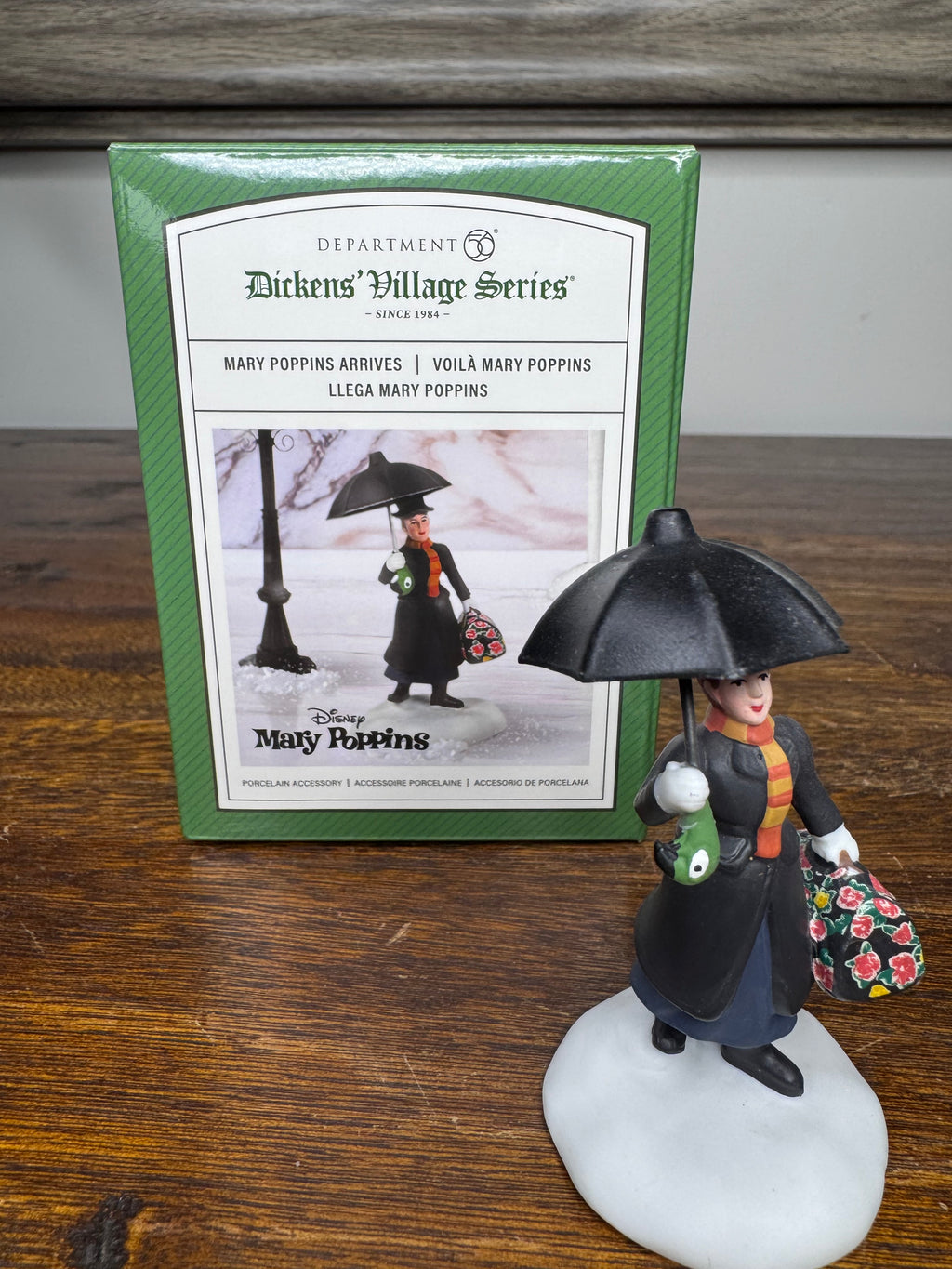 New Dept 56 Mary Poppins Arrives Village Accessory