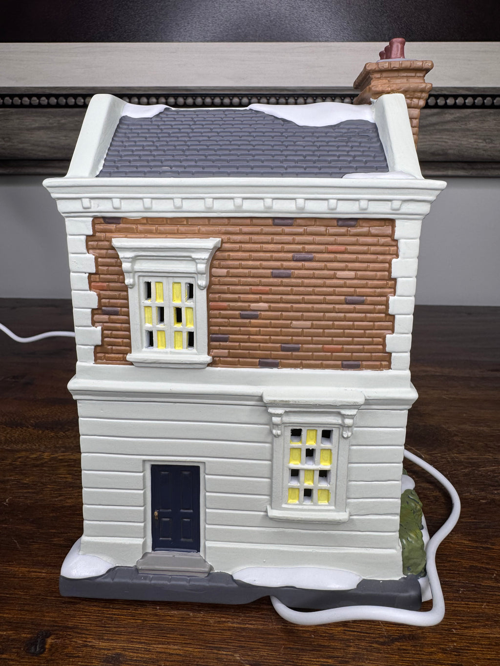 New Dept 56 17 Cherry Tree Lane Light Up Building Enesco