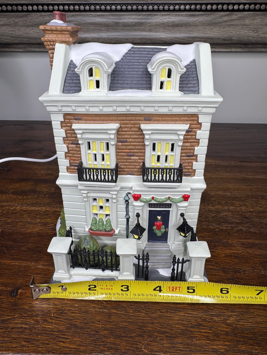New Dept 56 17 Cherry Tree Lane Light Up Building Enesco