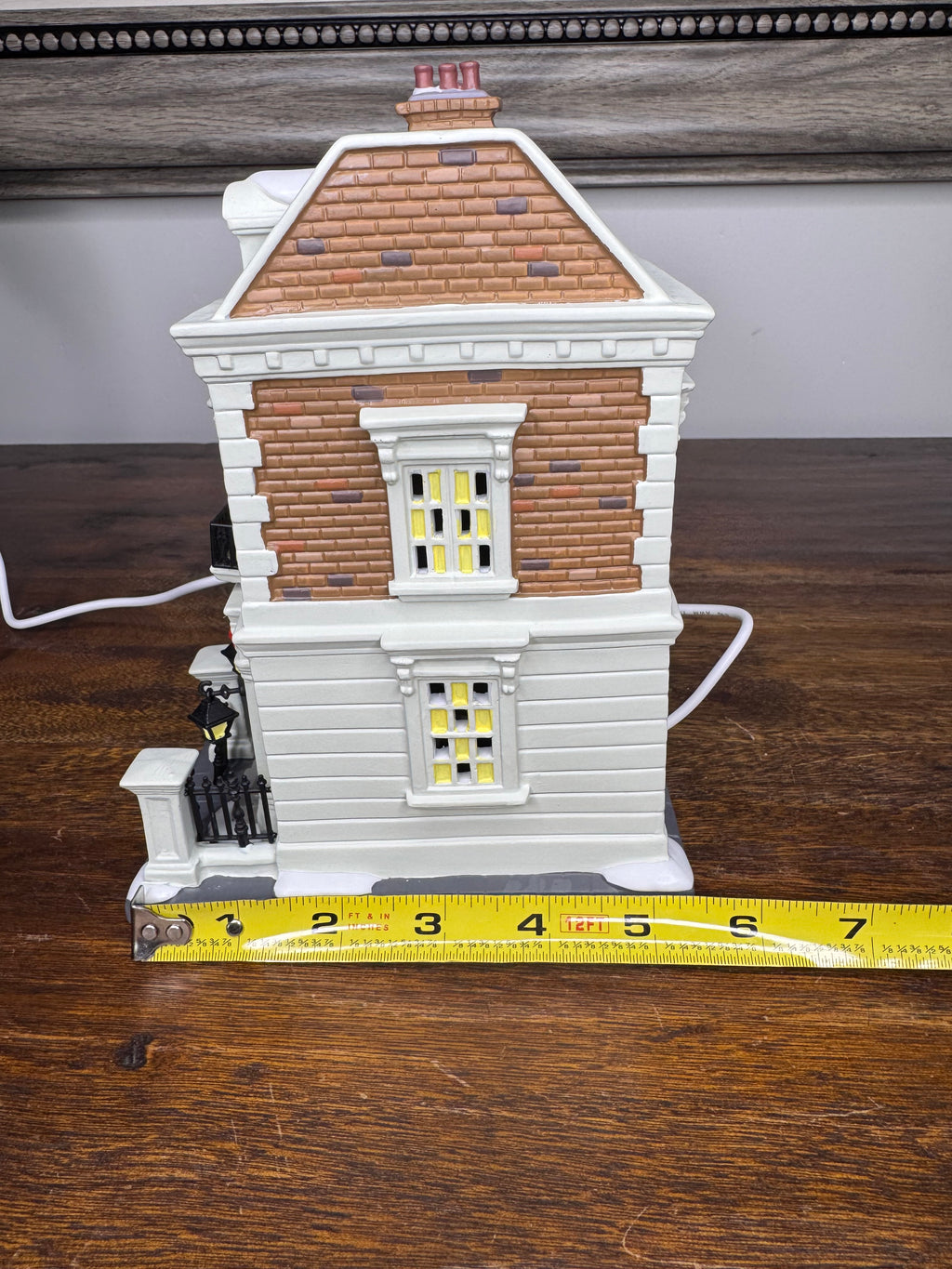 New Dept 56 17 Cherry Tree Lane Light Up Building Enesco