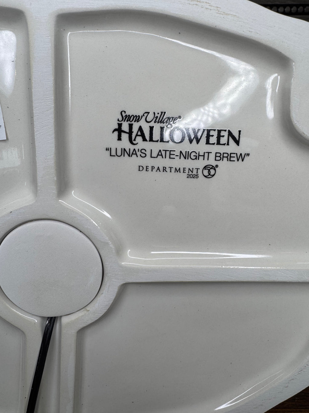New Dept 56 Snow Village Halloween "Luna's Late Night Brew" Light Up Building.