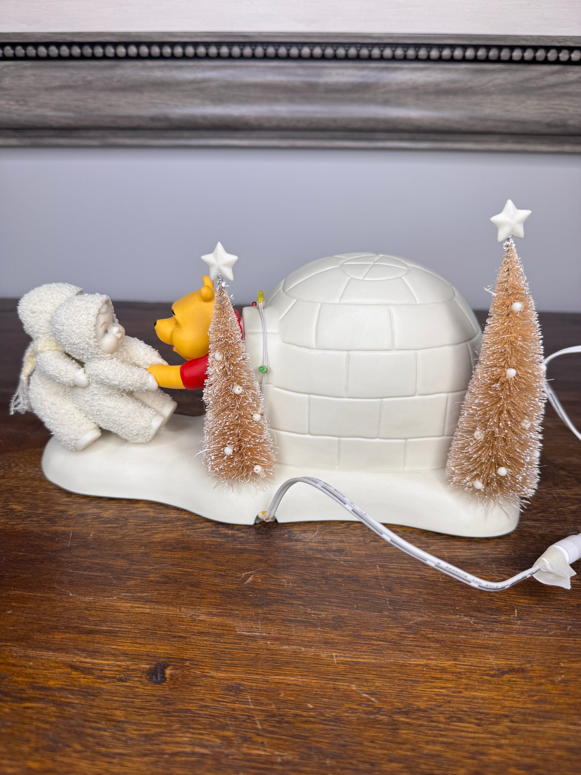 Retired Limited Edition Dept 56 Snowbabies "We'll Help You Through Pooh!" Figurine