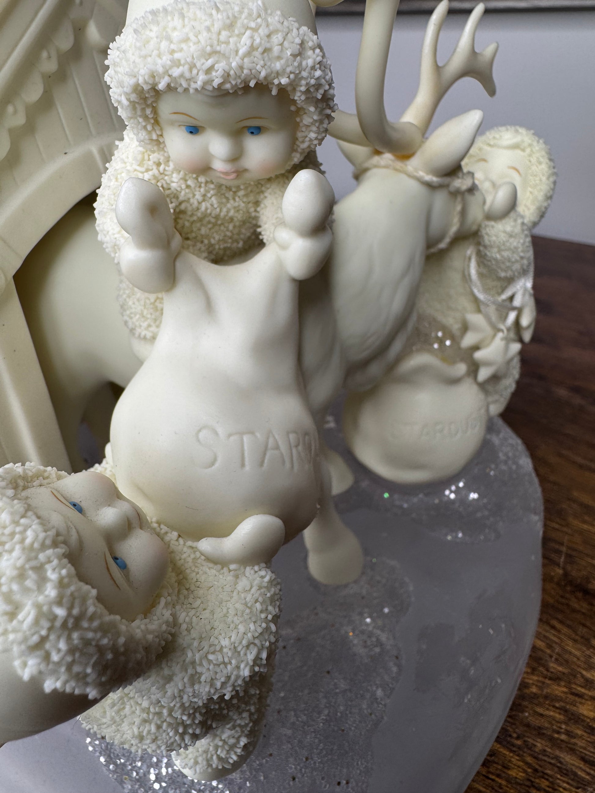 Retired Limited Edition Dept 56 Snowbabies " Magic Deliveries..Dreams Full Of Stardust" Figurine