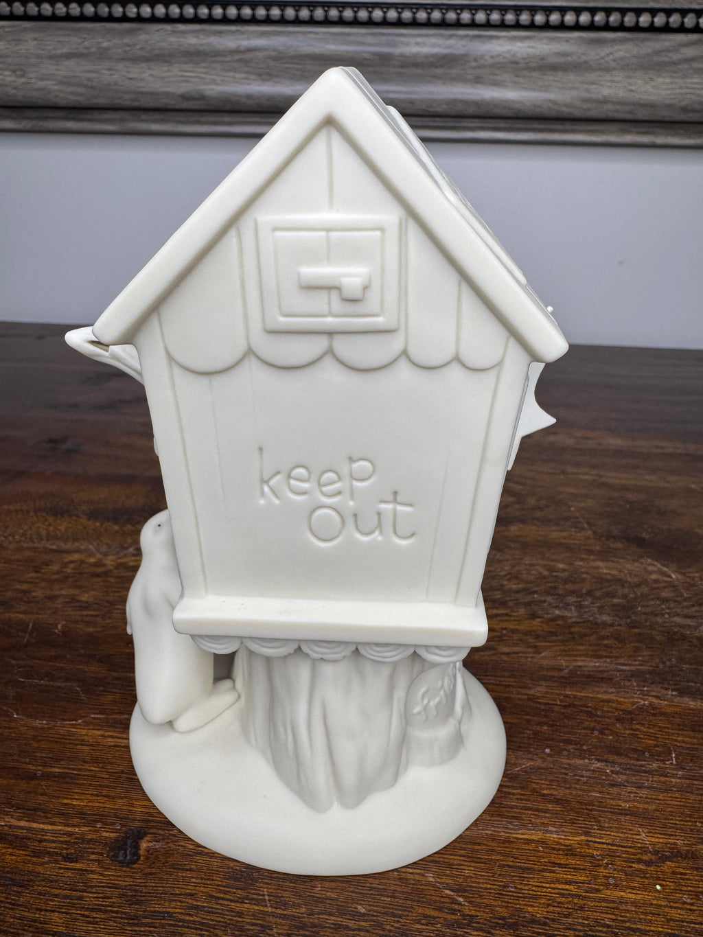 Retired Dept 56 Snowbabies "Friendship Clubhouse" Figurine