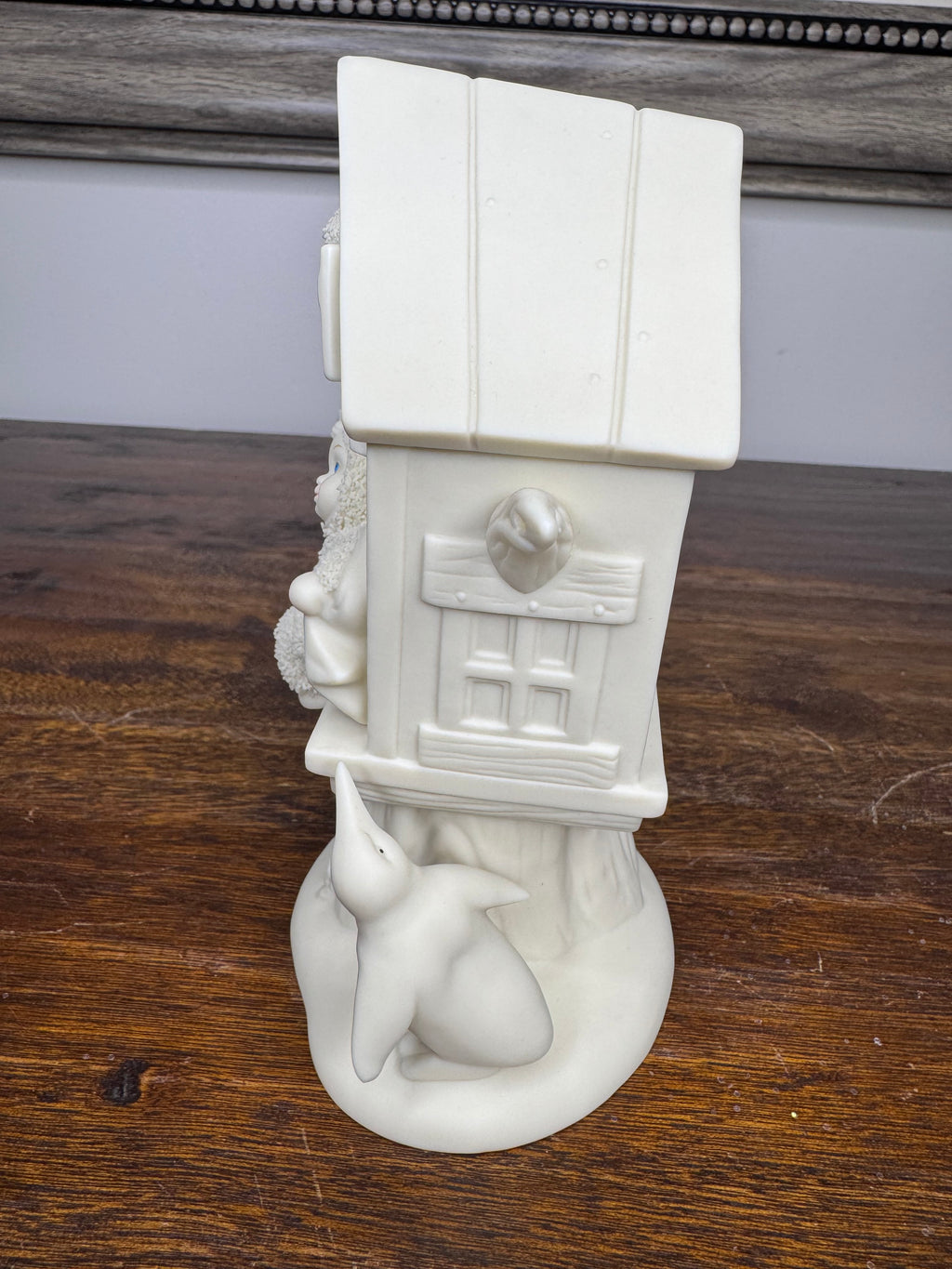 Retired Dept 56 Snowbabies "Friendship Clubhouse" Figurine