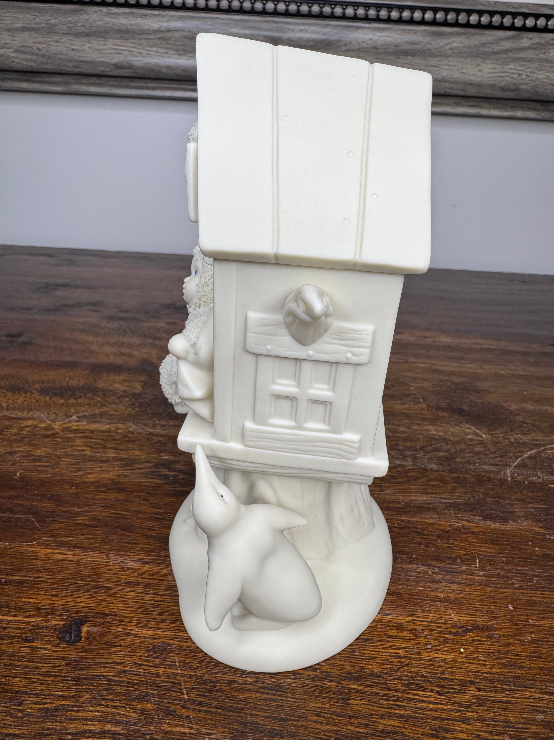 Retired Dept 56 Snowbabies "Friendship Clubhouse" Figurine