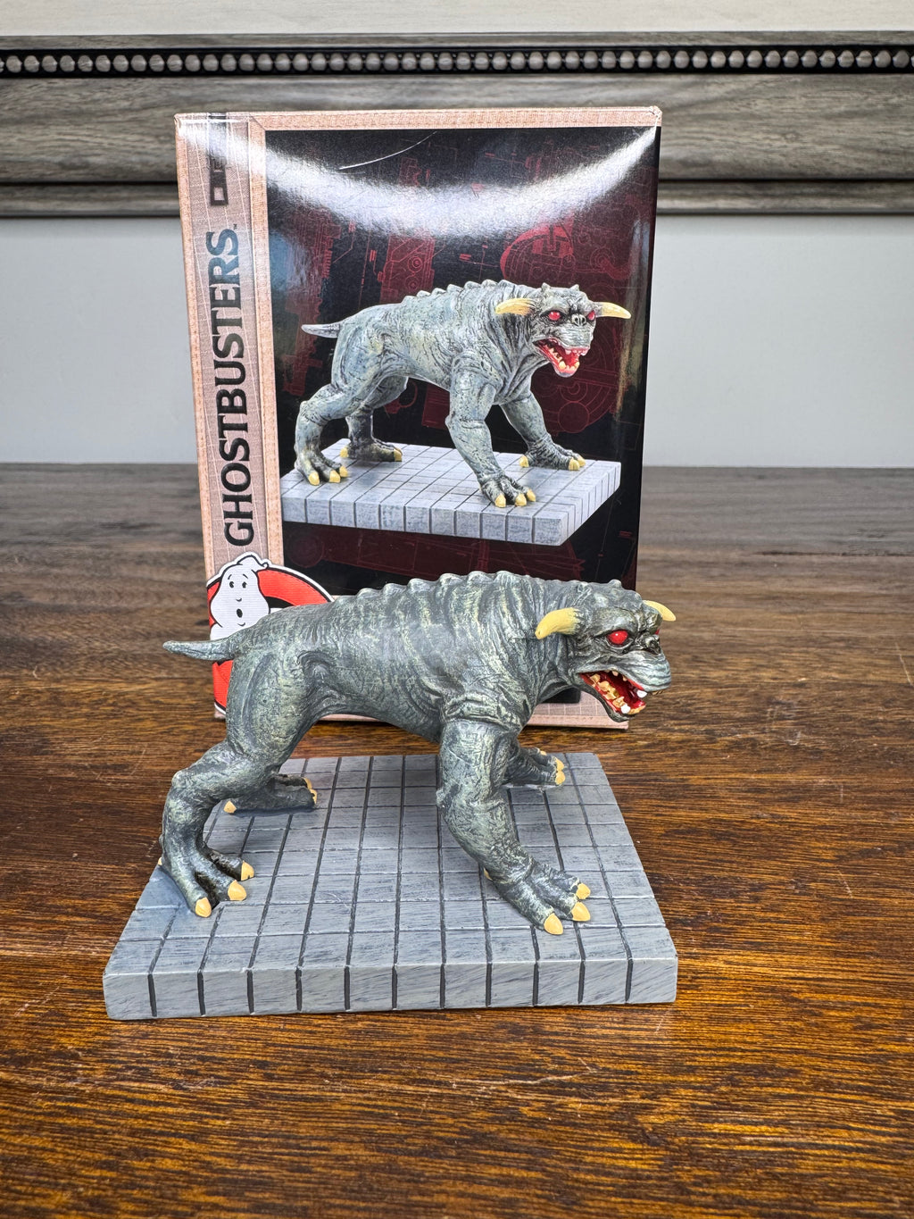 Retired Dept 56 Ghostbusters Village Accessory "Terror Dog" w/Original Box